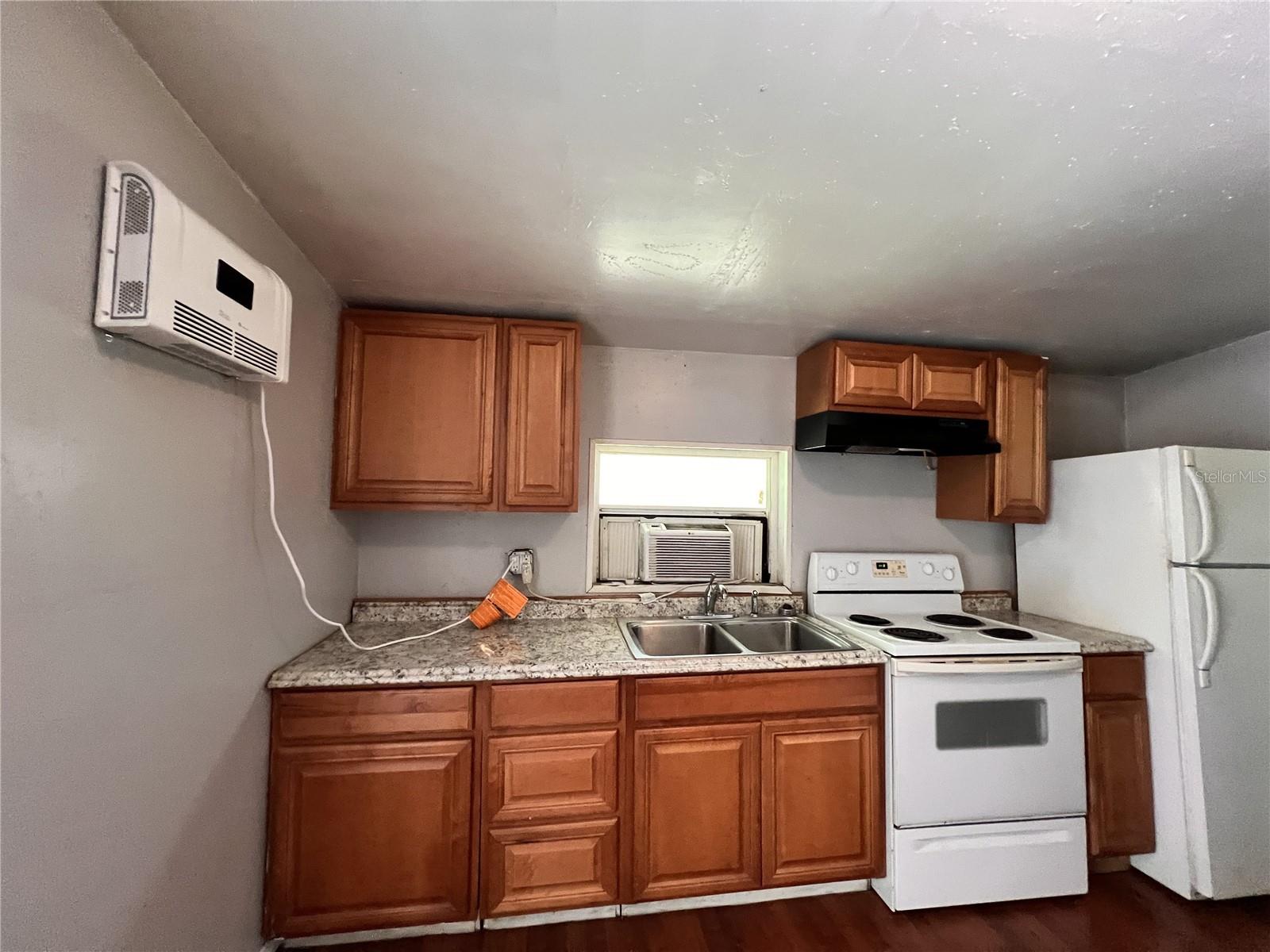 Image 10 of 14 For 420 Rock Pit Road