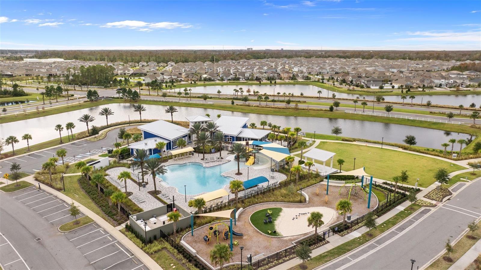 Image 34 of 37 For 11607 Sunsail Avenue