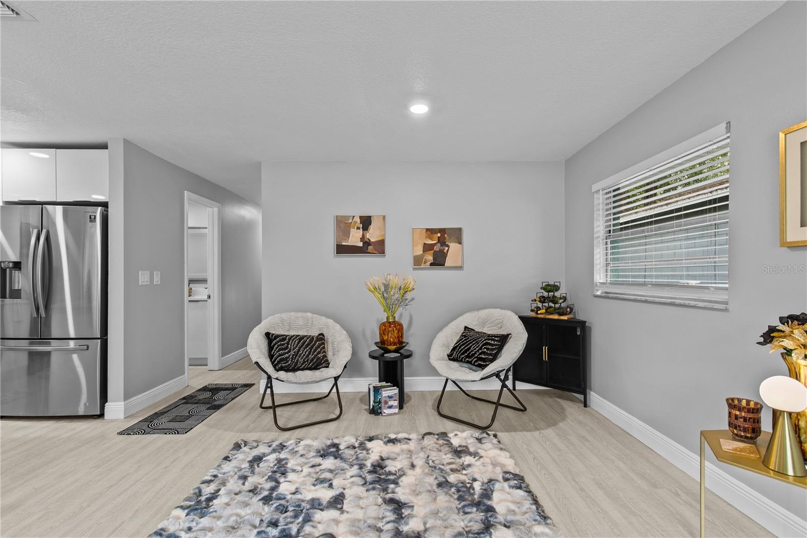 Image 19 of 35 For 3201 Martin Street