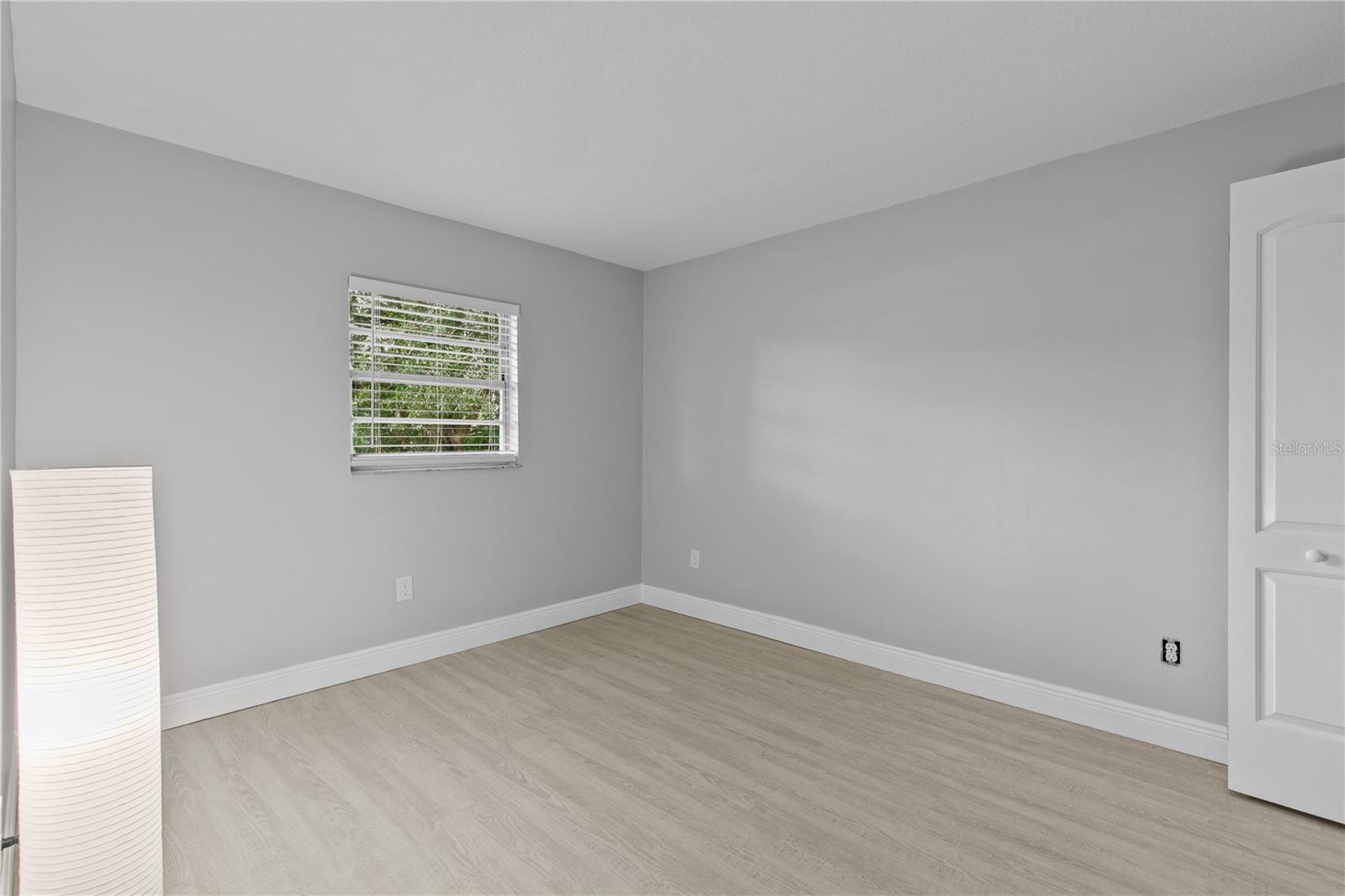 Image 23 of 35 For 3201 Martin Street