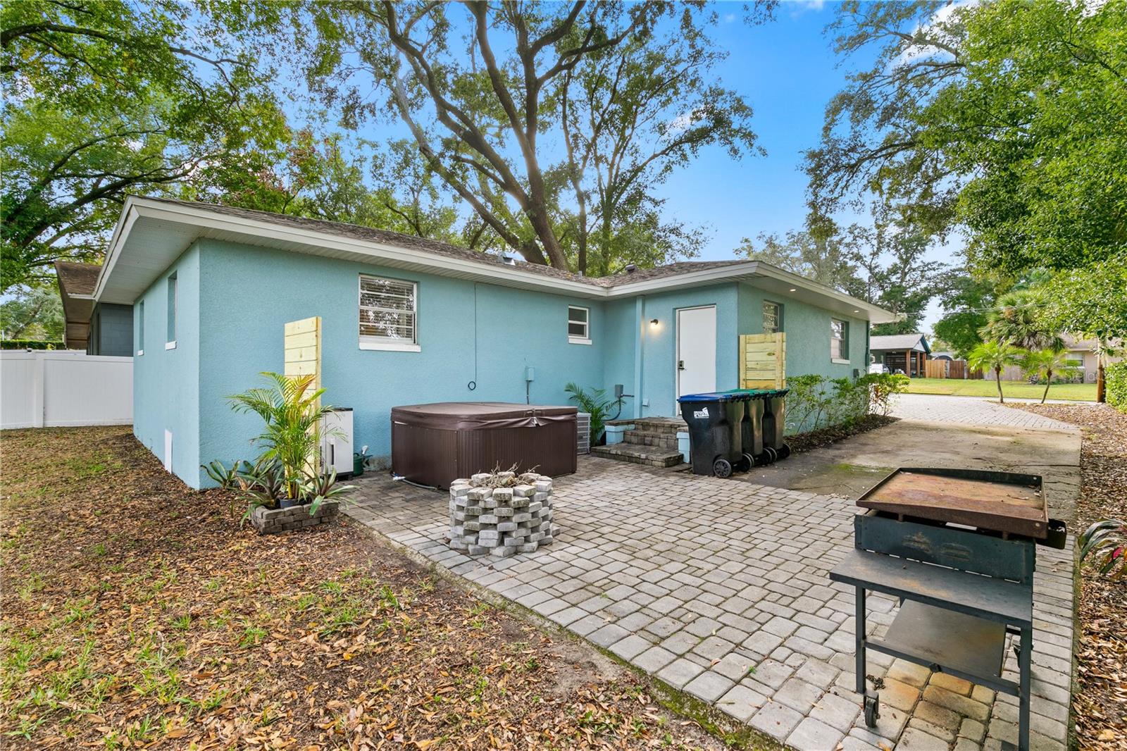 Image 7 of 35 For 3201 Martin Street