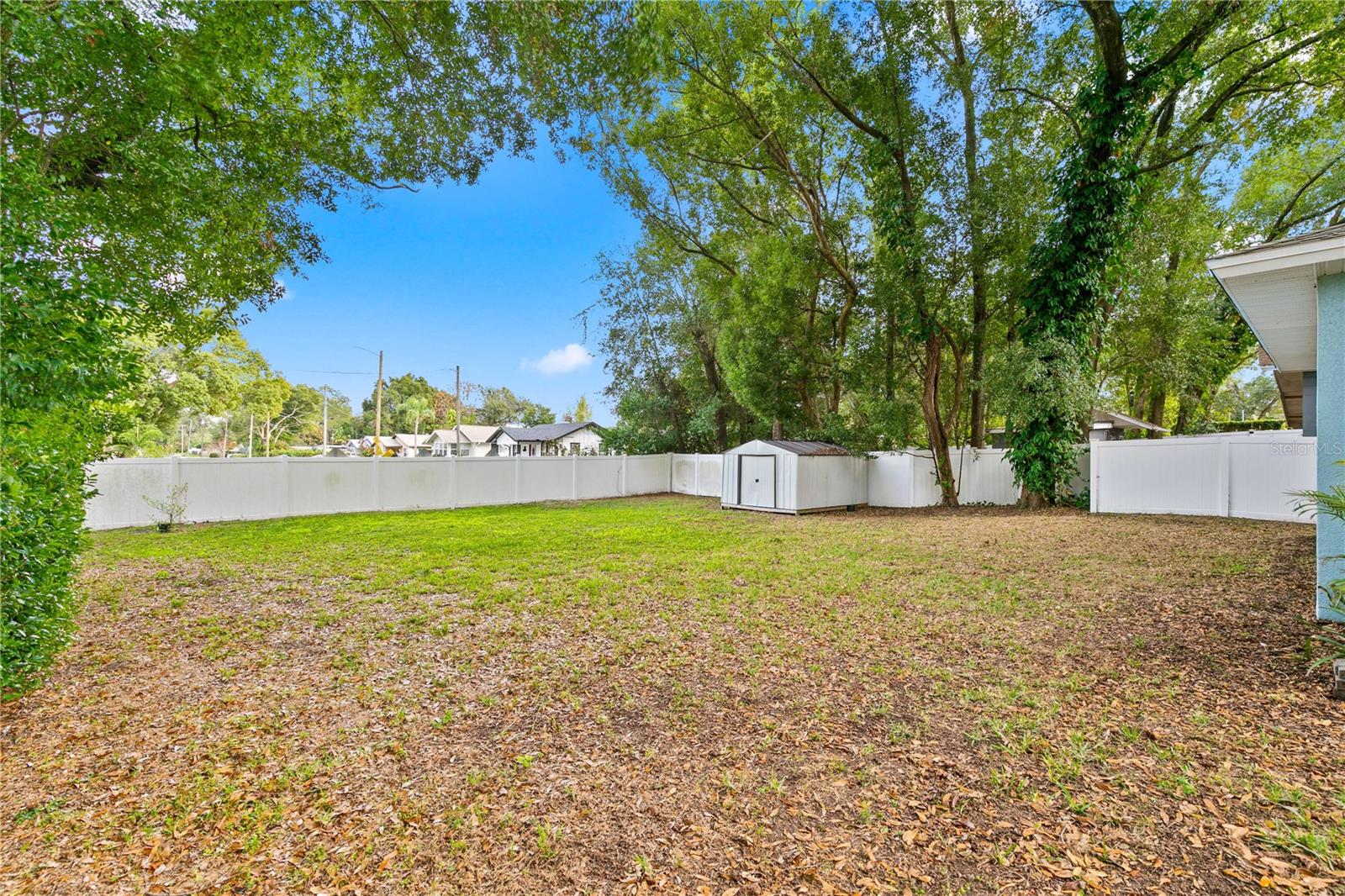 Image 8 of 35 For 3201 Martin Street