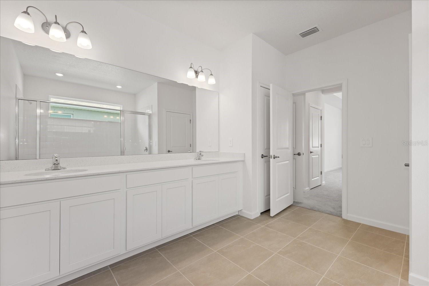 Image 10 of 17 For 9612 Vibrant Lane