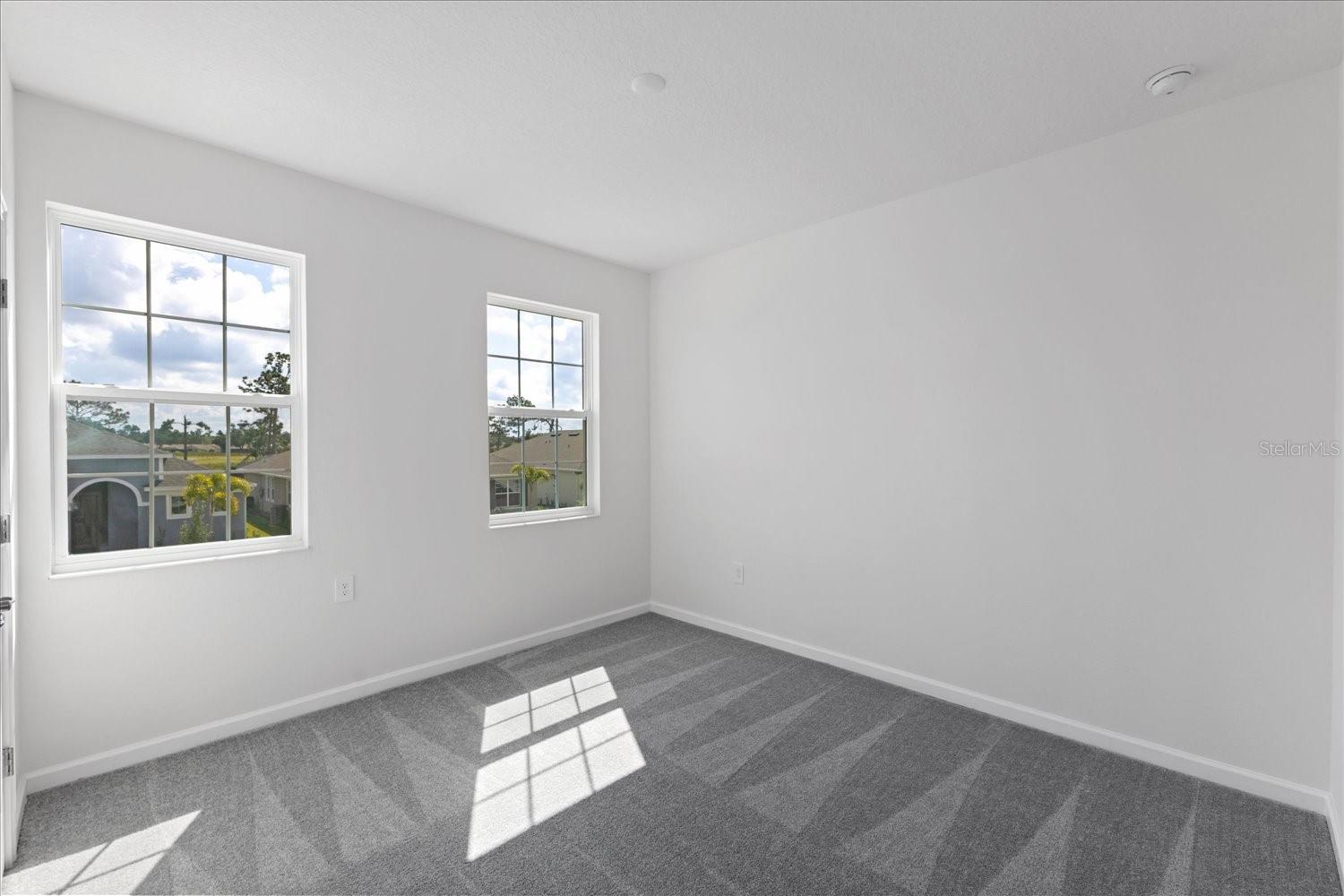 Image 12 of 17 For 9612 Vibrant Lane