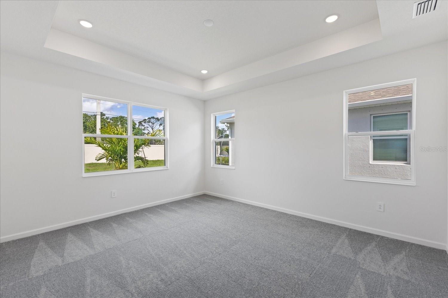 Image 7 of 17 For 9612 Vibrant Lane