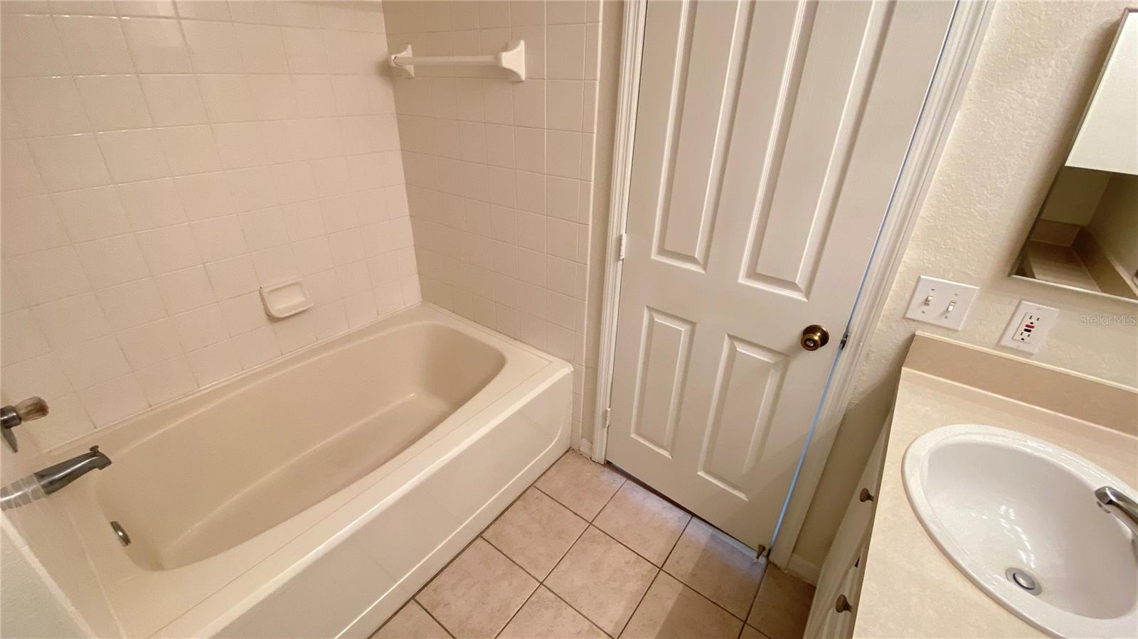 Image 14 of 29 For 2625 Legacy Villas Drive 2625