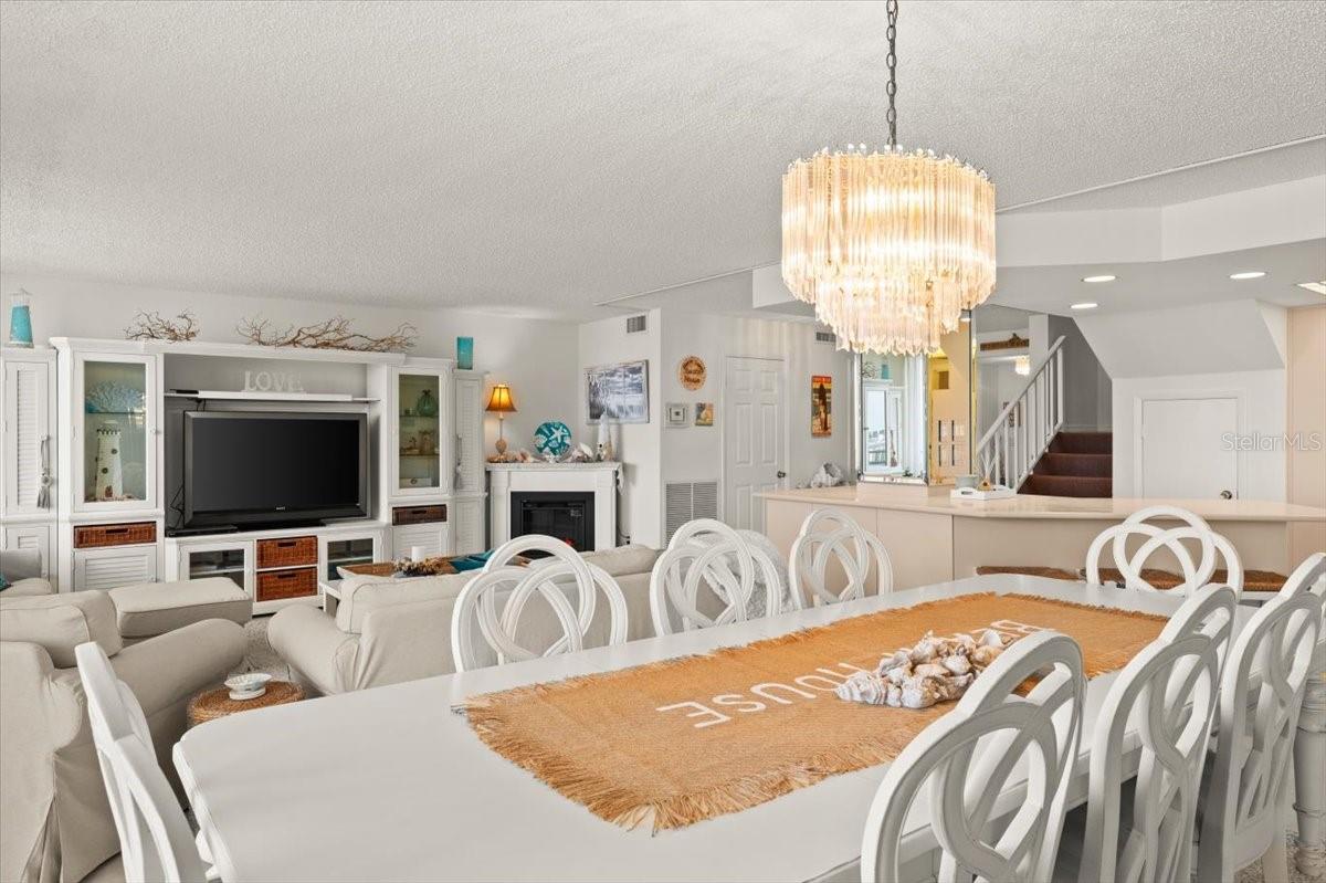 Image 9 of 62 For 901 Atlantic Avenue Ph3