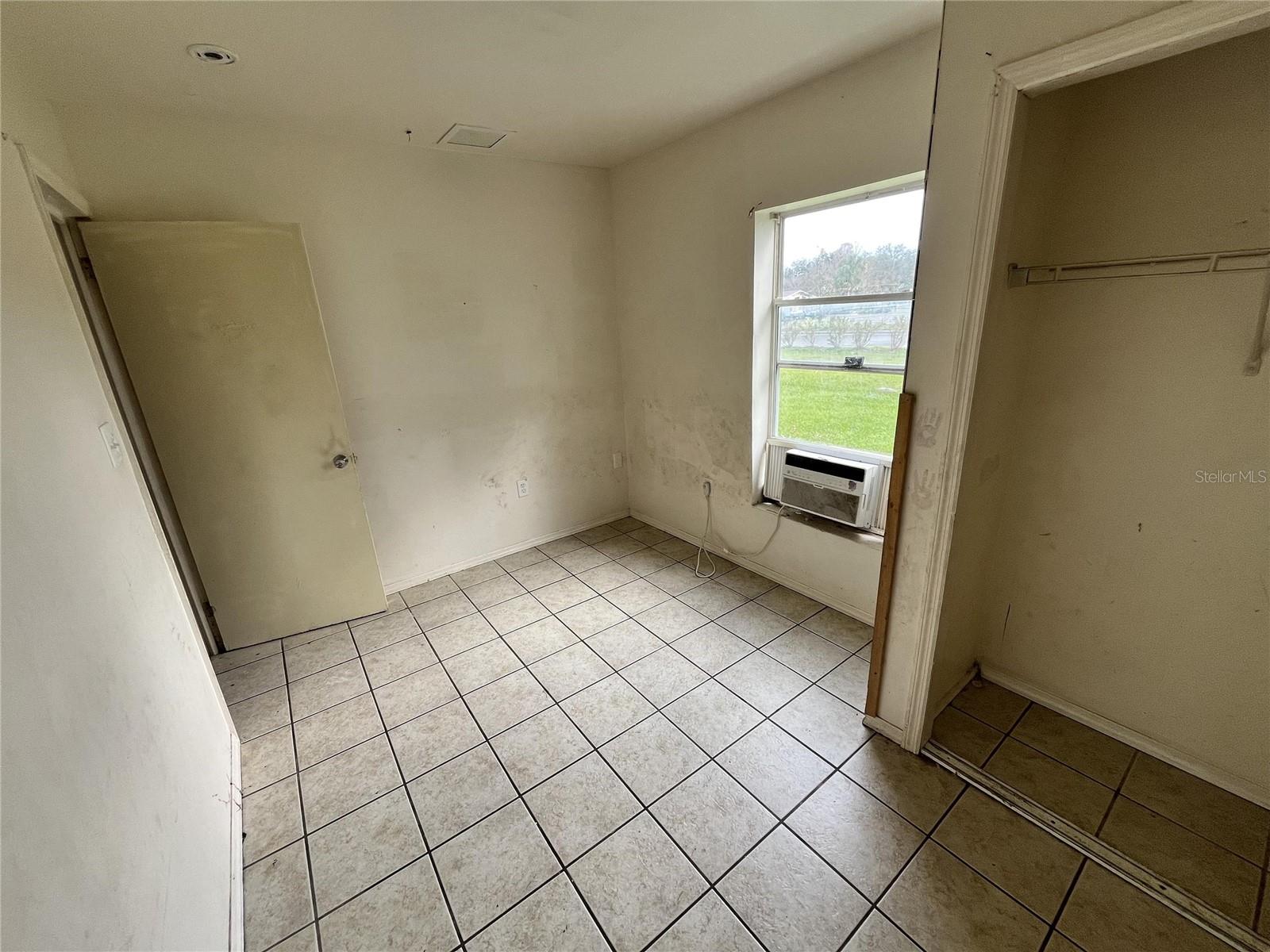 Image 4 of 9 For 311 Magnolia Street 2