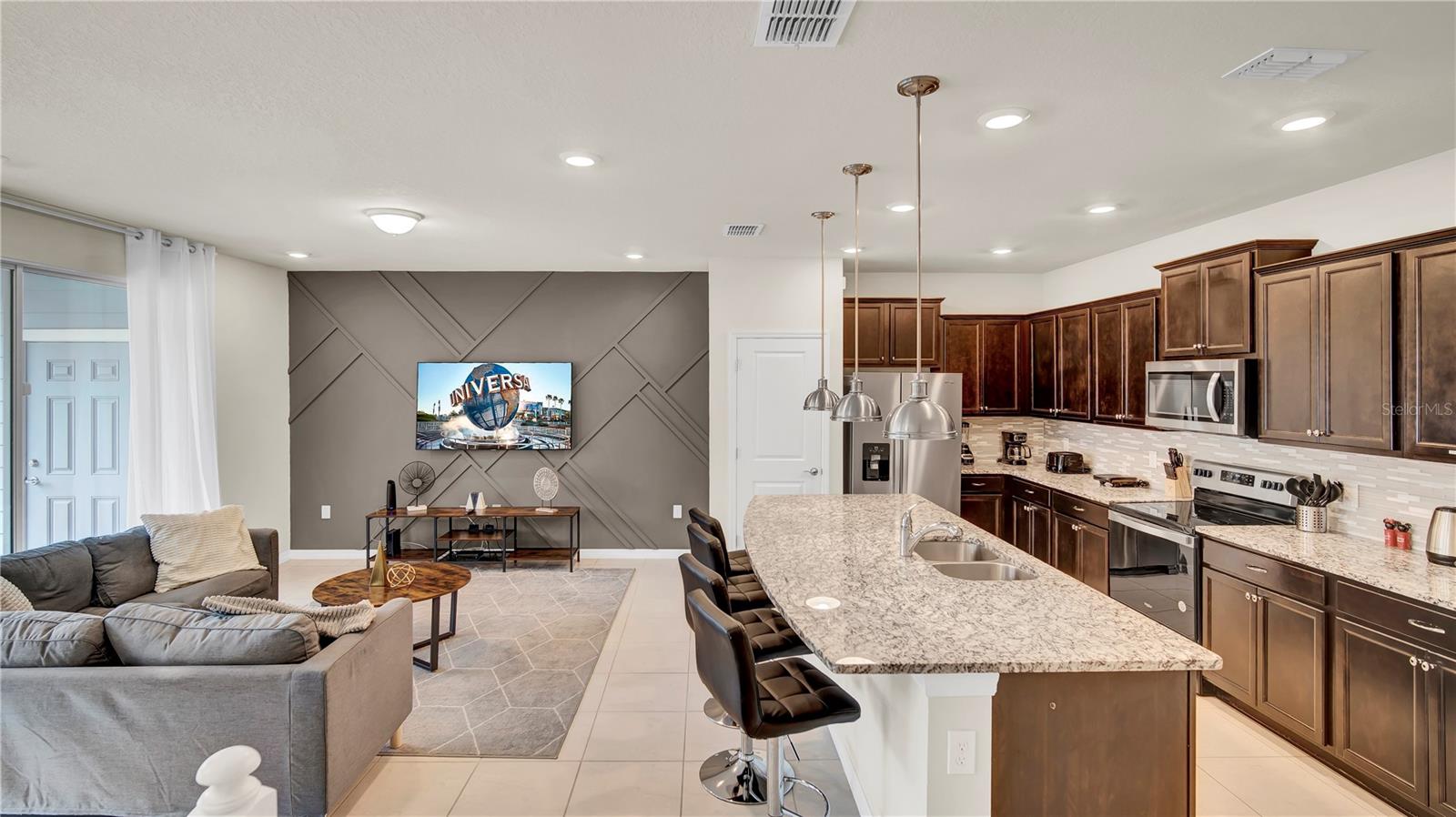 Image 7 of 45 For 3838 Lana Avenue