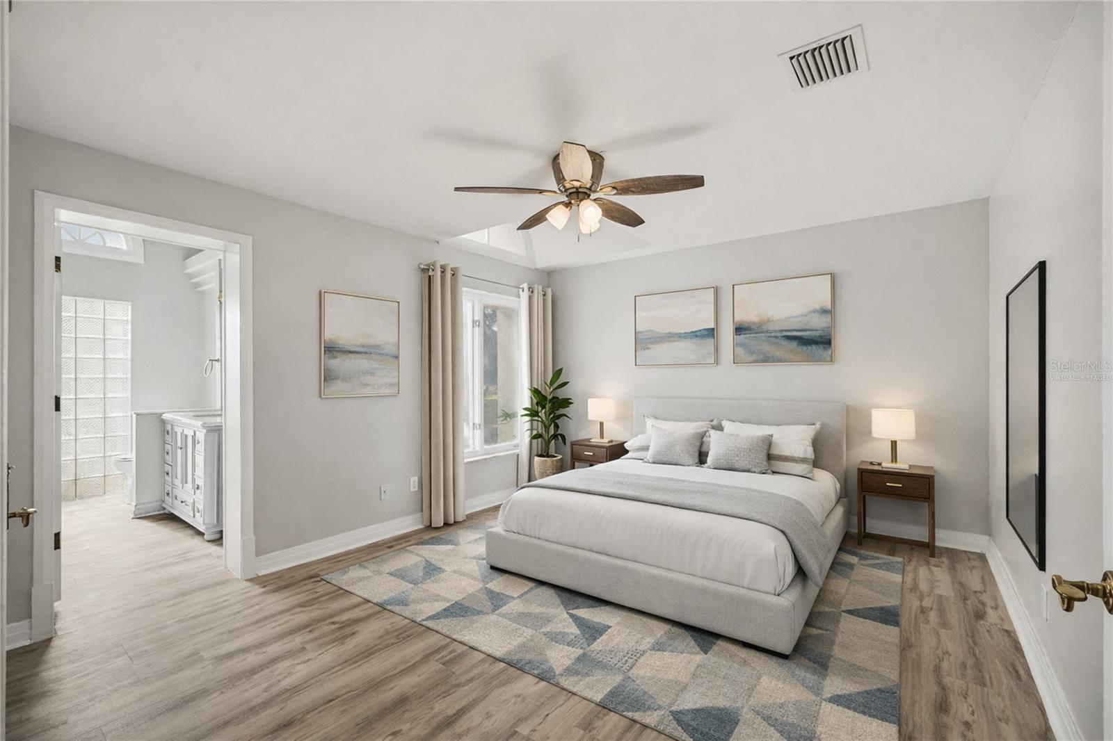 Image 19 of 42 For 803 Sweetwater Club Boulevard