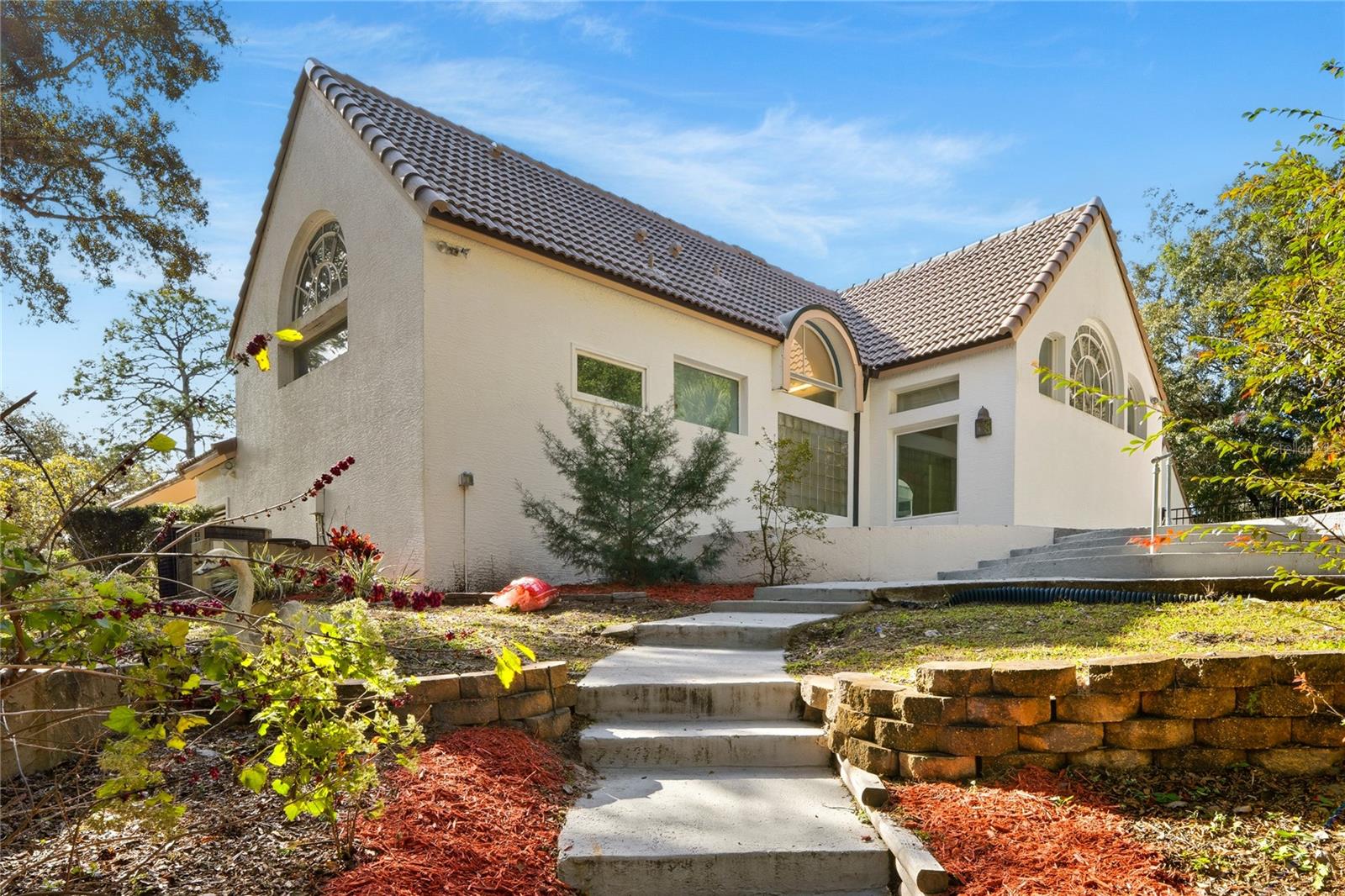 Image 37 of 42 For 803 Sweetwater Club Boulevard