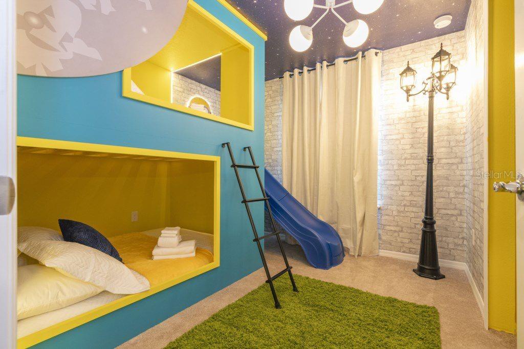 Image 21 of 30 For 4022 Lana Avenue