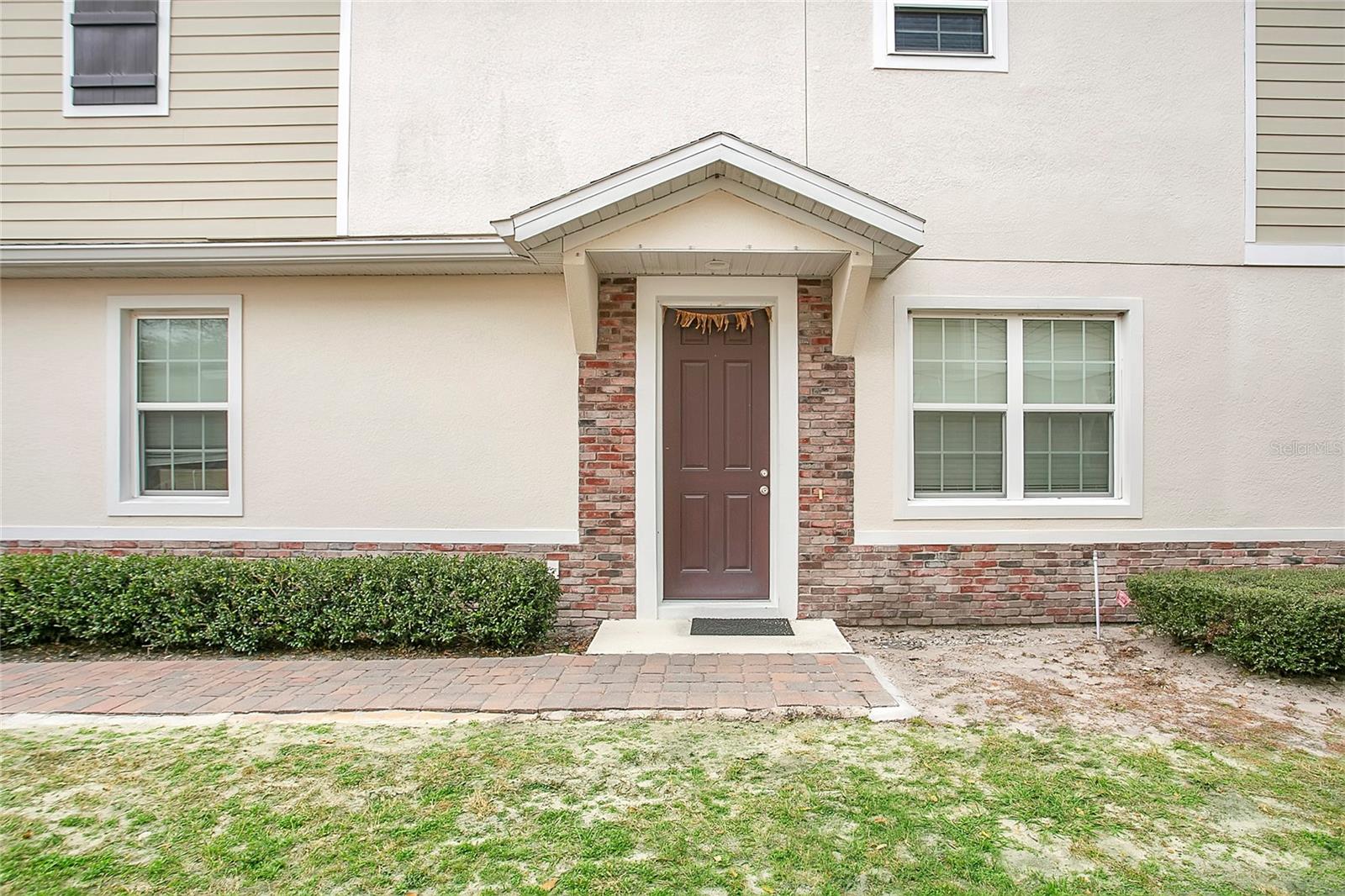 Image 19 of 24 For 73 Mayo Court