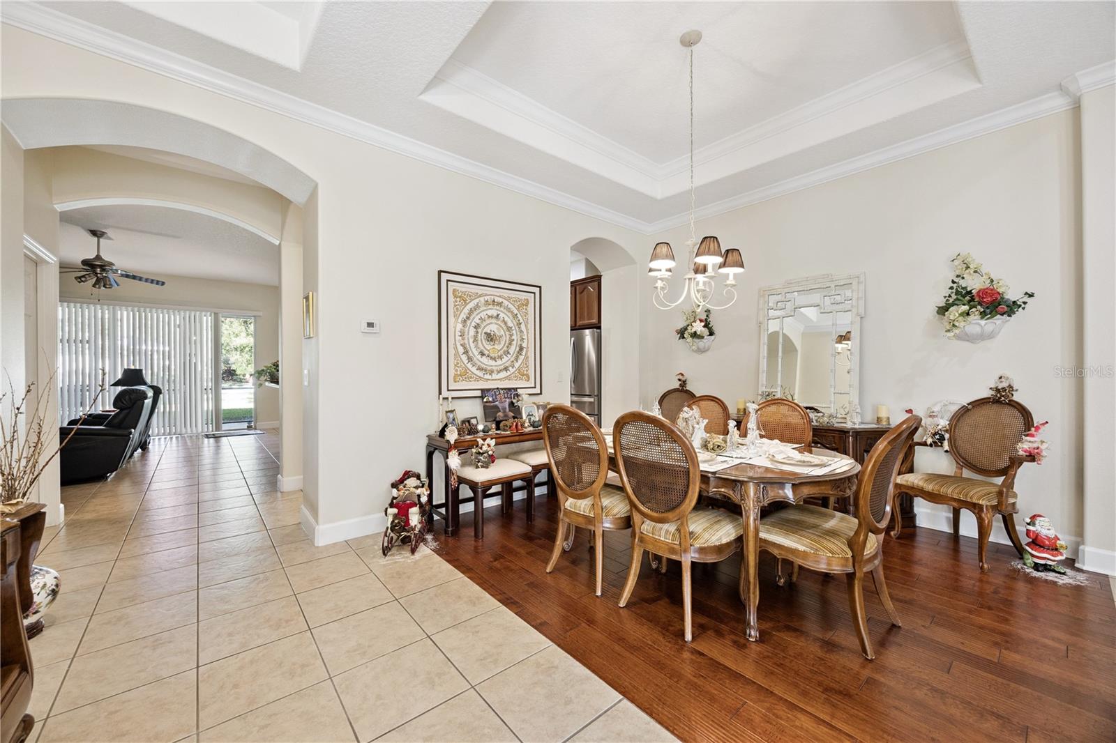 Image 13 of 40 For 4533 River Gem Avenue