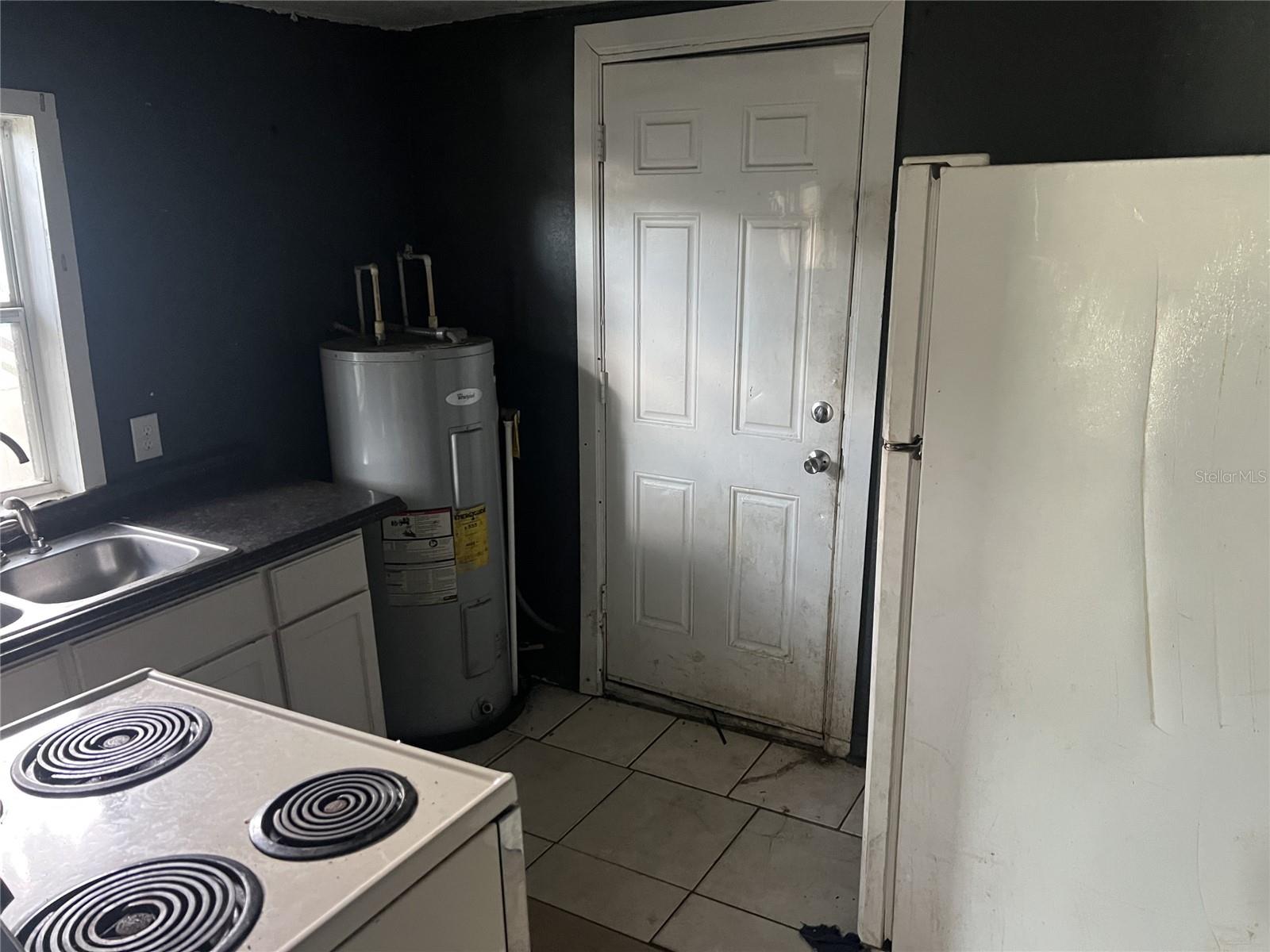 Image 5 of 8 For 507 6th Street