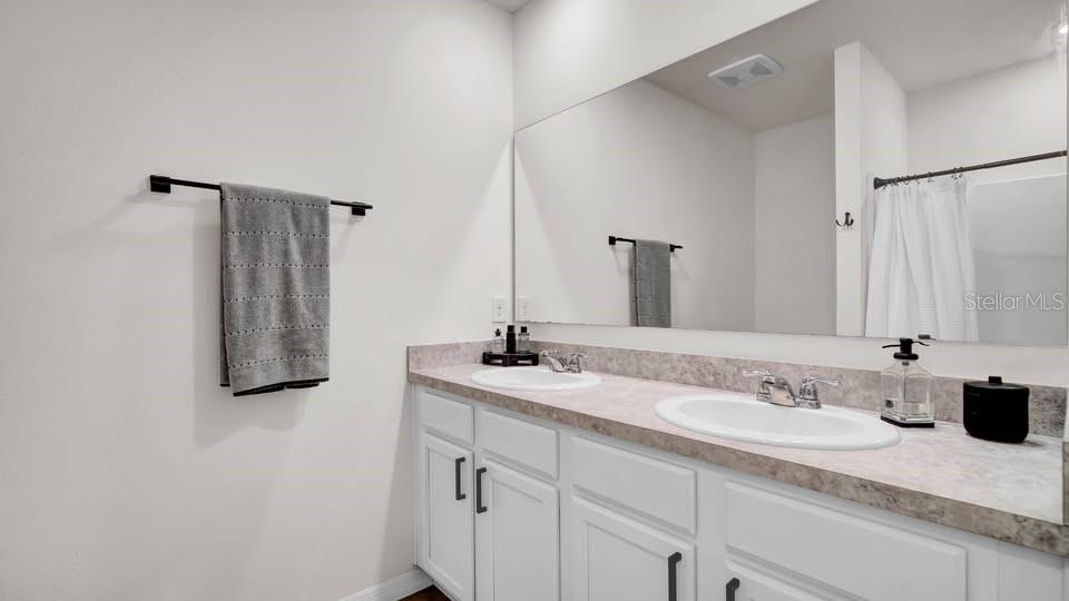 Image 14 of 27 For 2722 Reddish Egret Bend