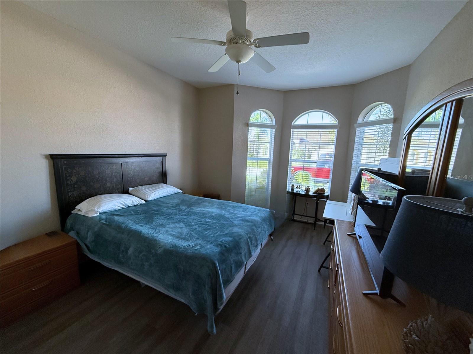 Image 18 of 27 For 4072 Stone Creek Loop