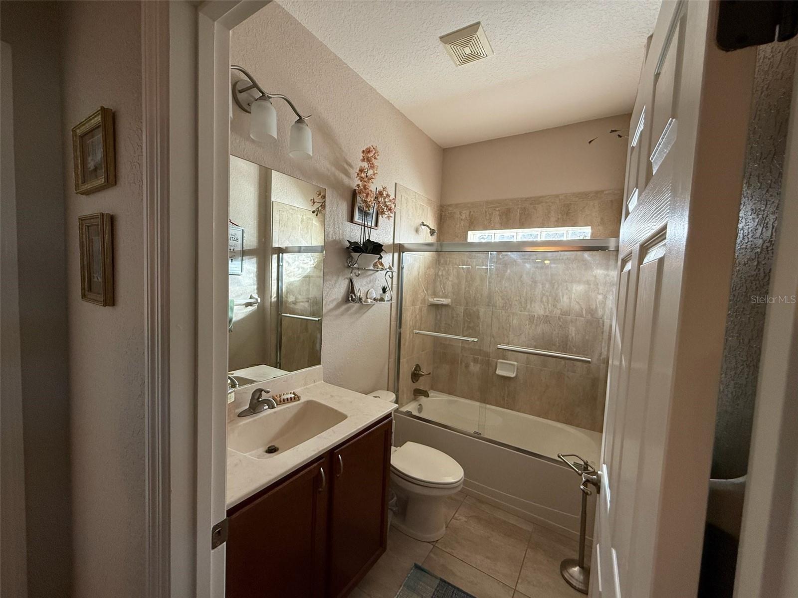 Image 19 of 27 For 4072 Stone Creek Loop