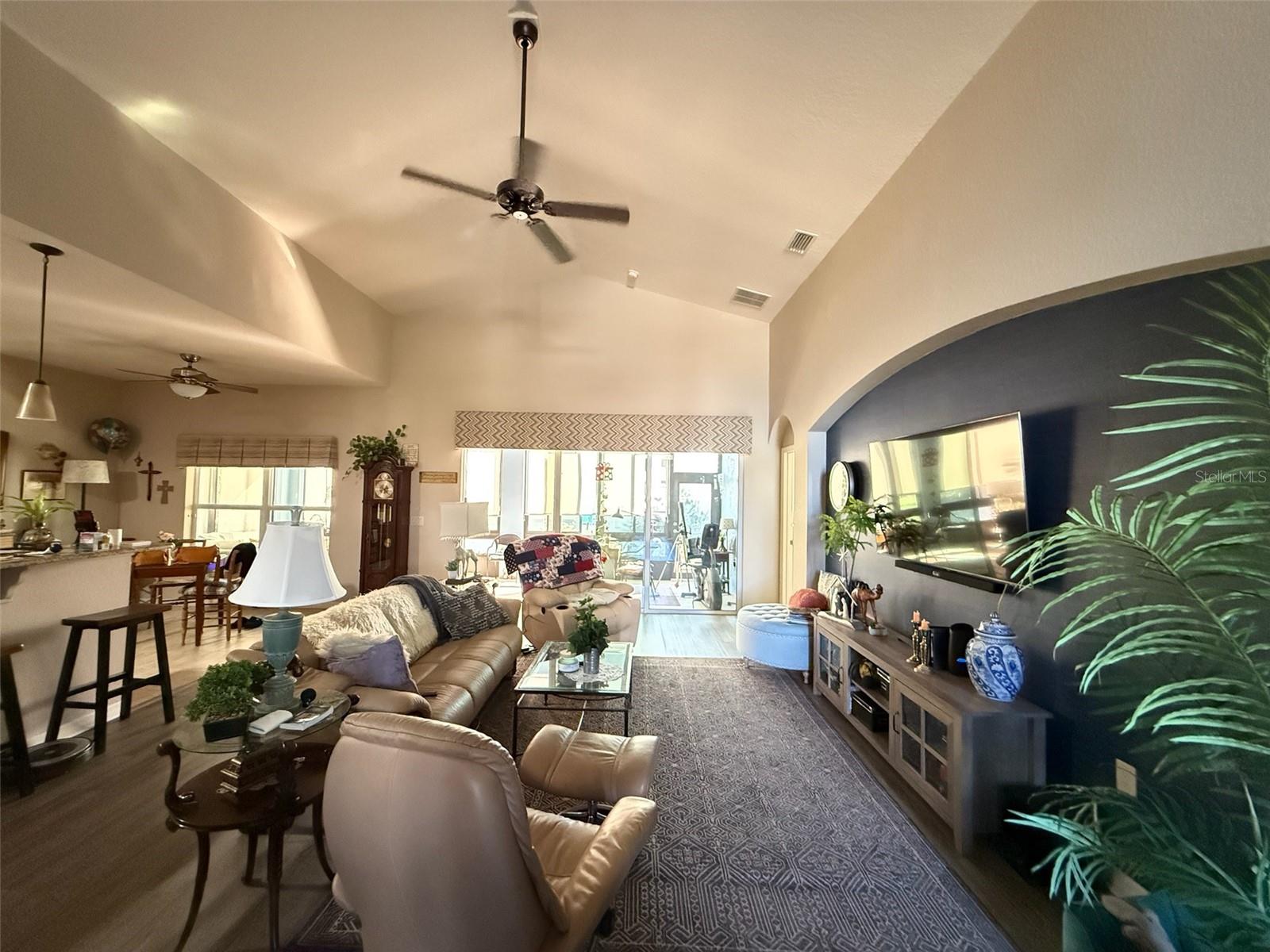 Image 9 of 27 For 4072 Stone Creek Loop