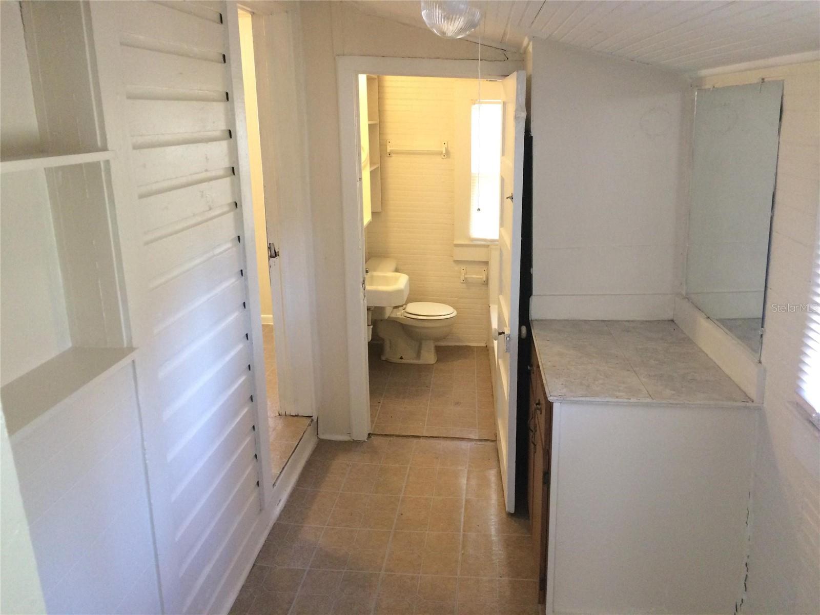 Image 6 of 7 For 114 Chester Street