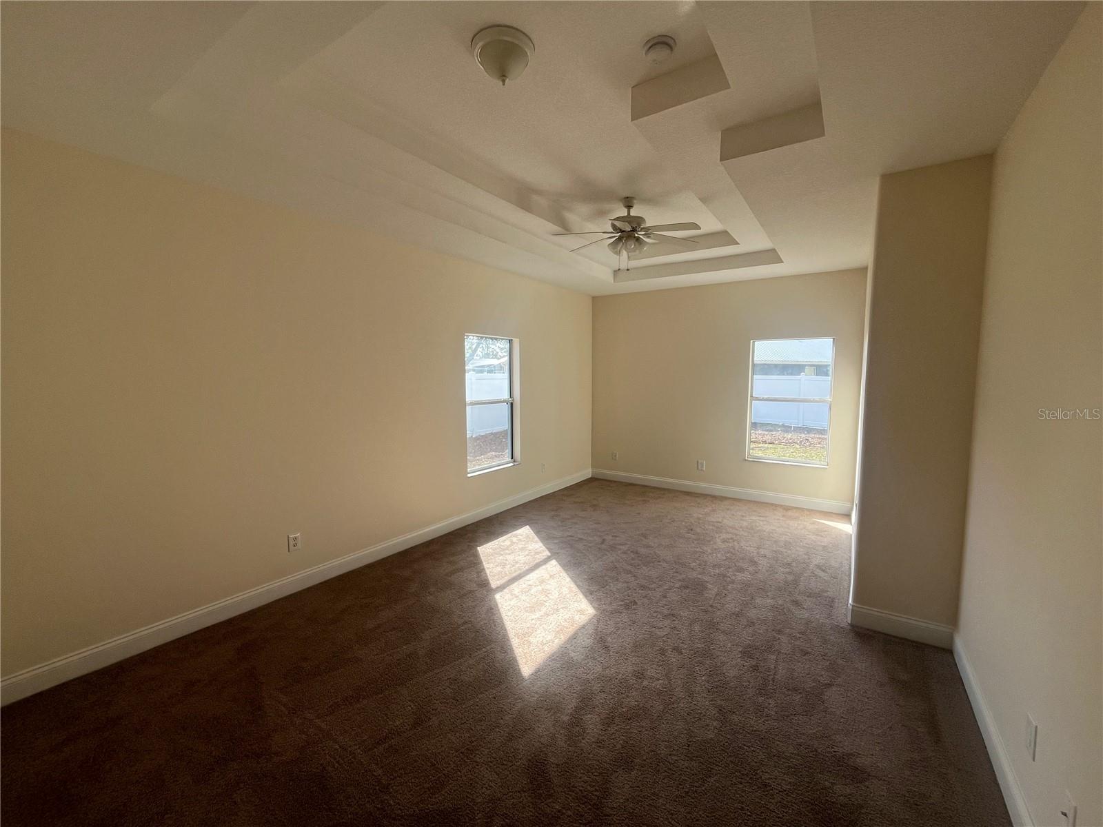 Image 11 of 15 For 10 Lewis Shire Place