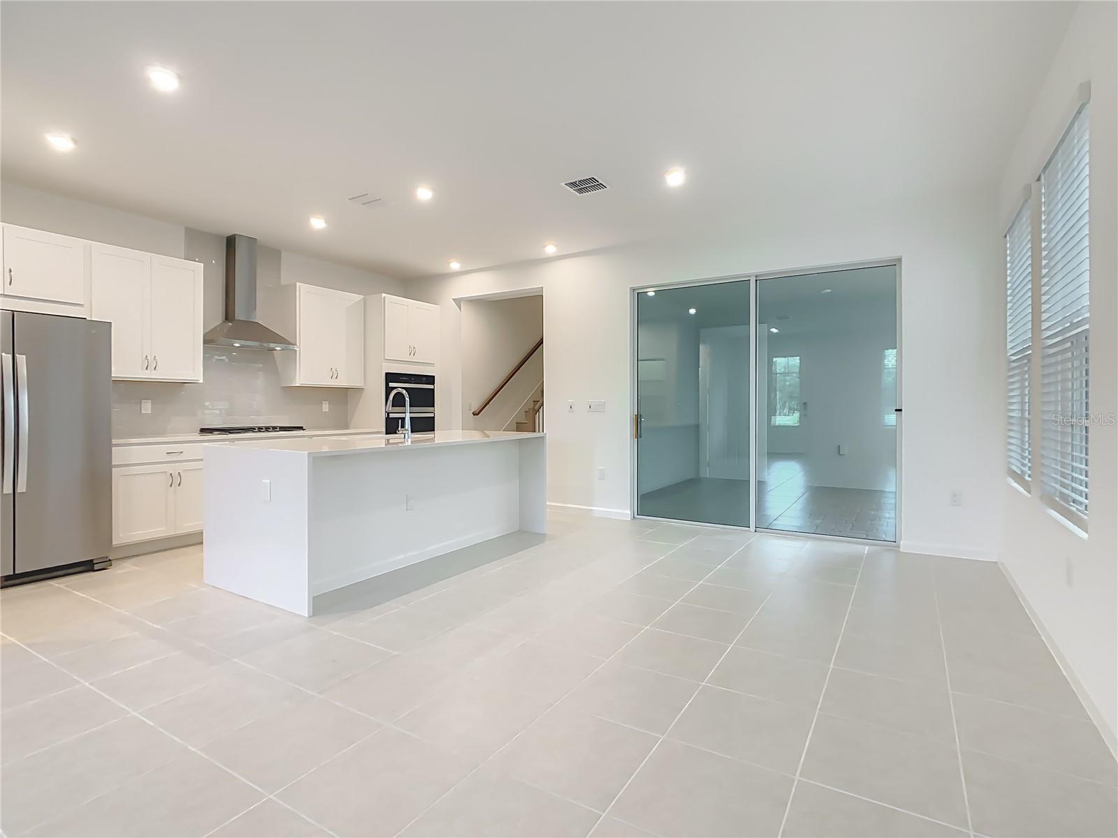 Image 11 of 59 For 2402 Celebration Boulevard