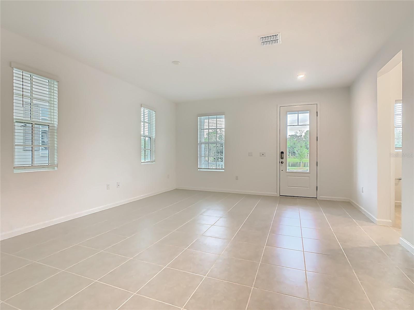 Image 13 of 59 For 2402 Celebration Boulevard