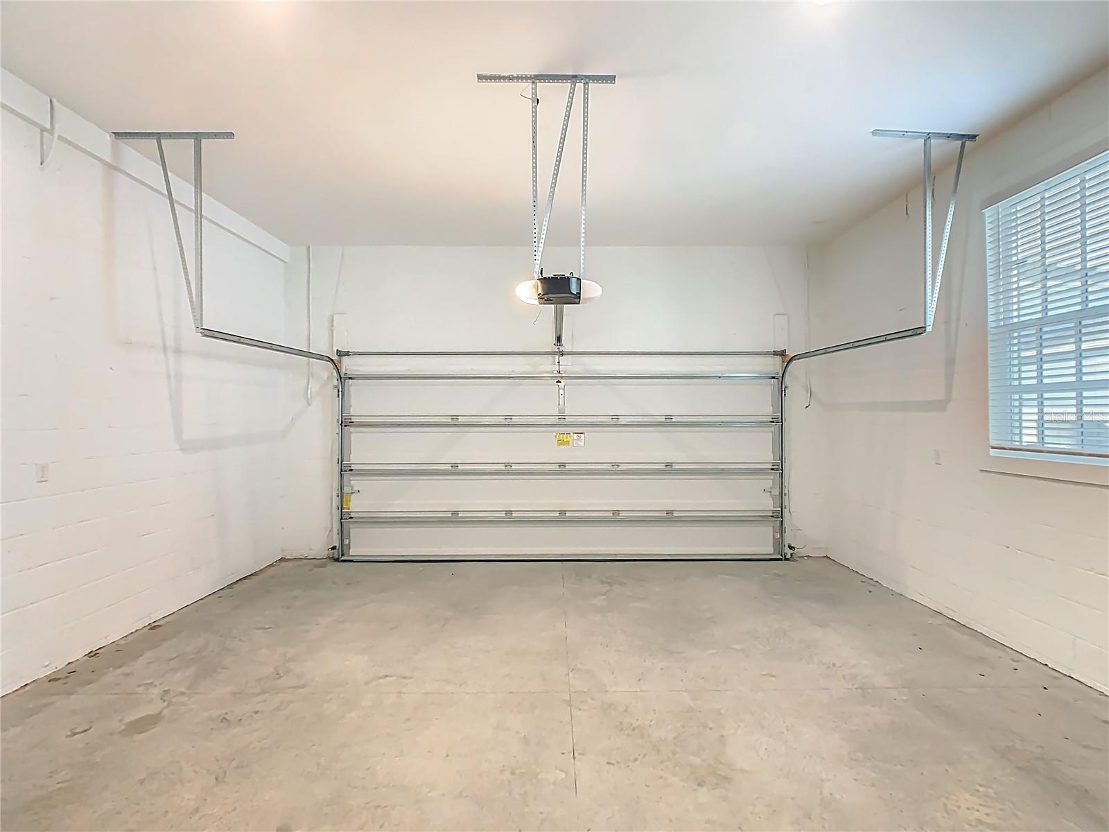 Image 40 of 59 For 2402 Celebration Boulevard