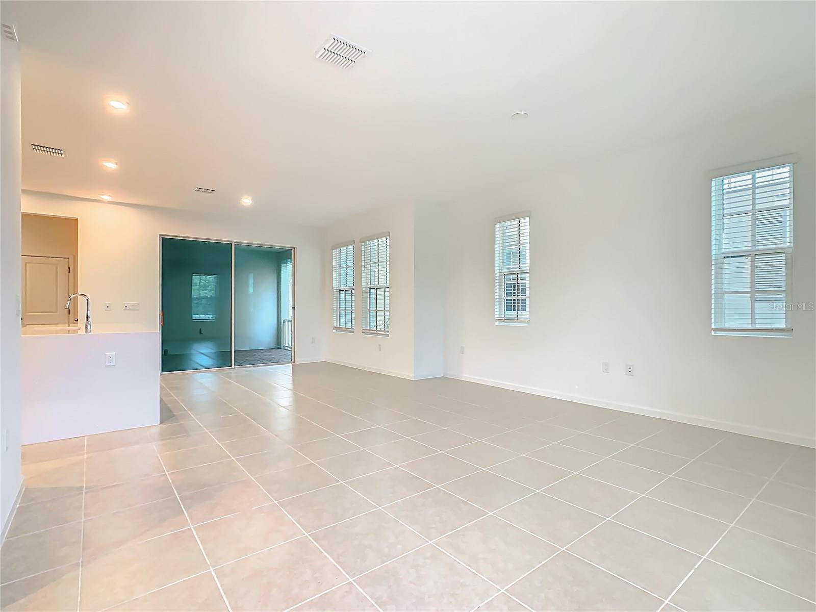 Image 9 of 59 For 2402 Celebration Boulevard