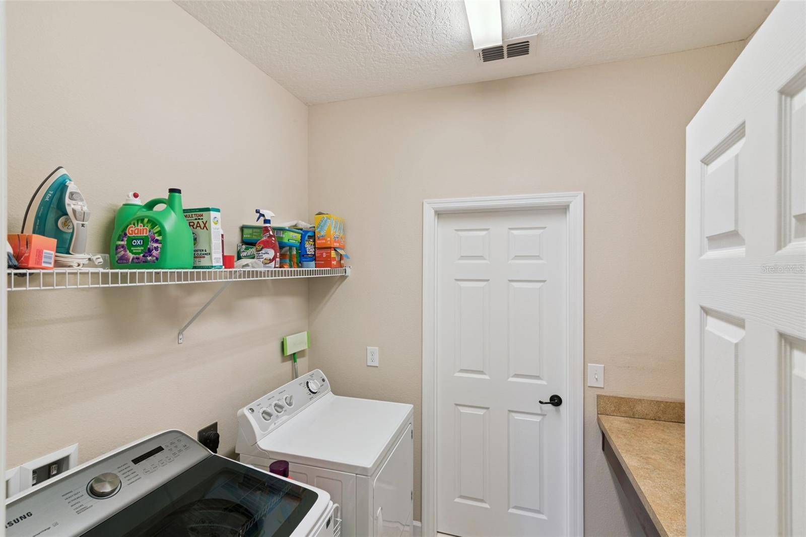 Image 33 of 45 For 3127 Piccolo Court