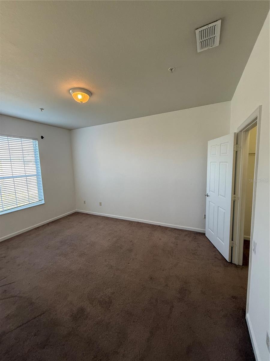 Image 21 of 34 For 3332 Robert Trent Jones Dr  40503