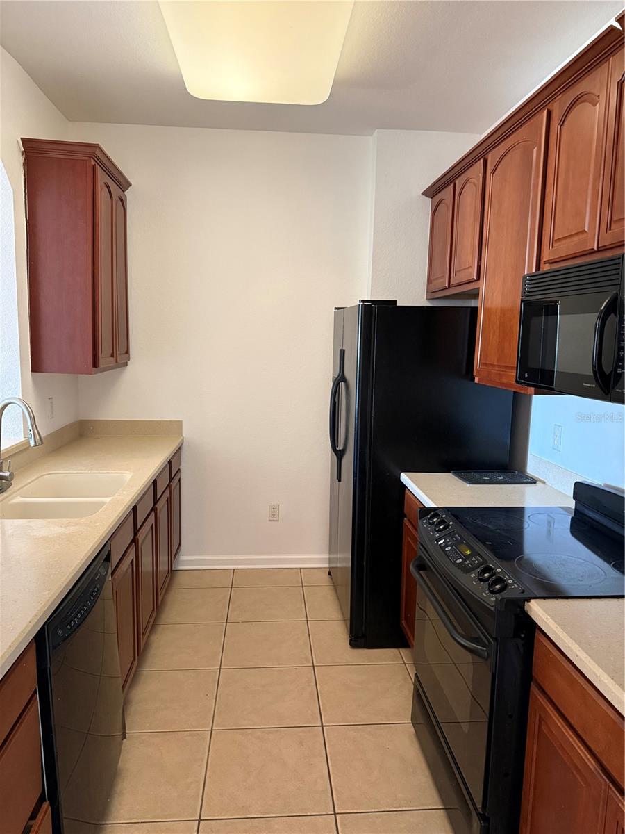 Image 5 of 34 For 3332 Robert Trent Jones Dr  40503