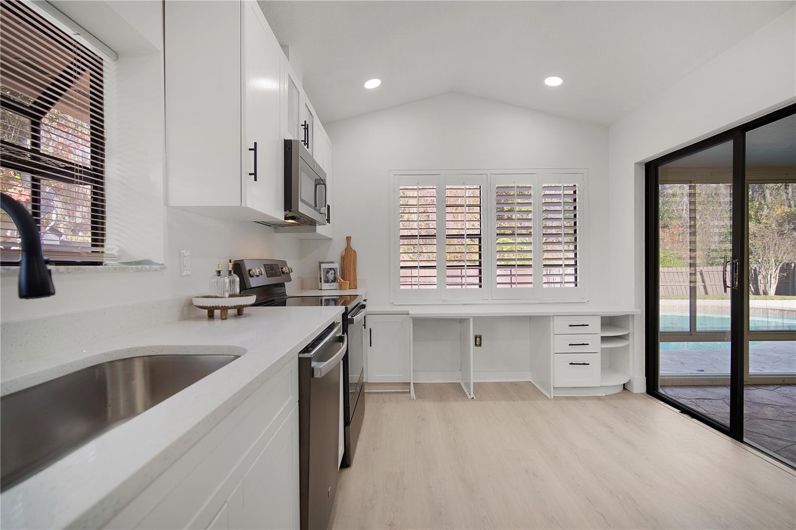 Image 15 of 44 For 1178 Baltic Lane