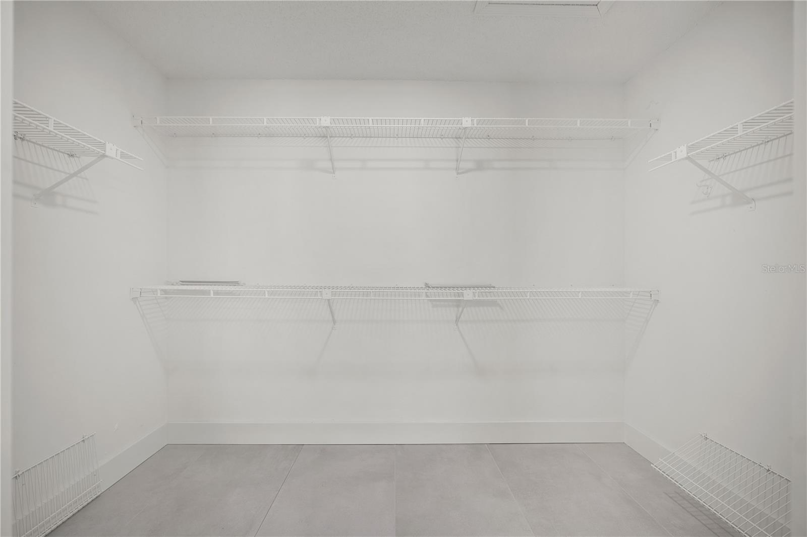 Image 26 of 44 For 1178 Baltic Lane