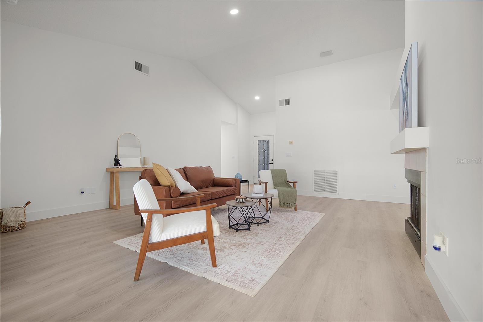 Image 9 of 44 For 1178 Baltic Lane