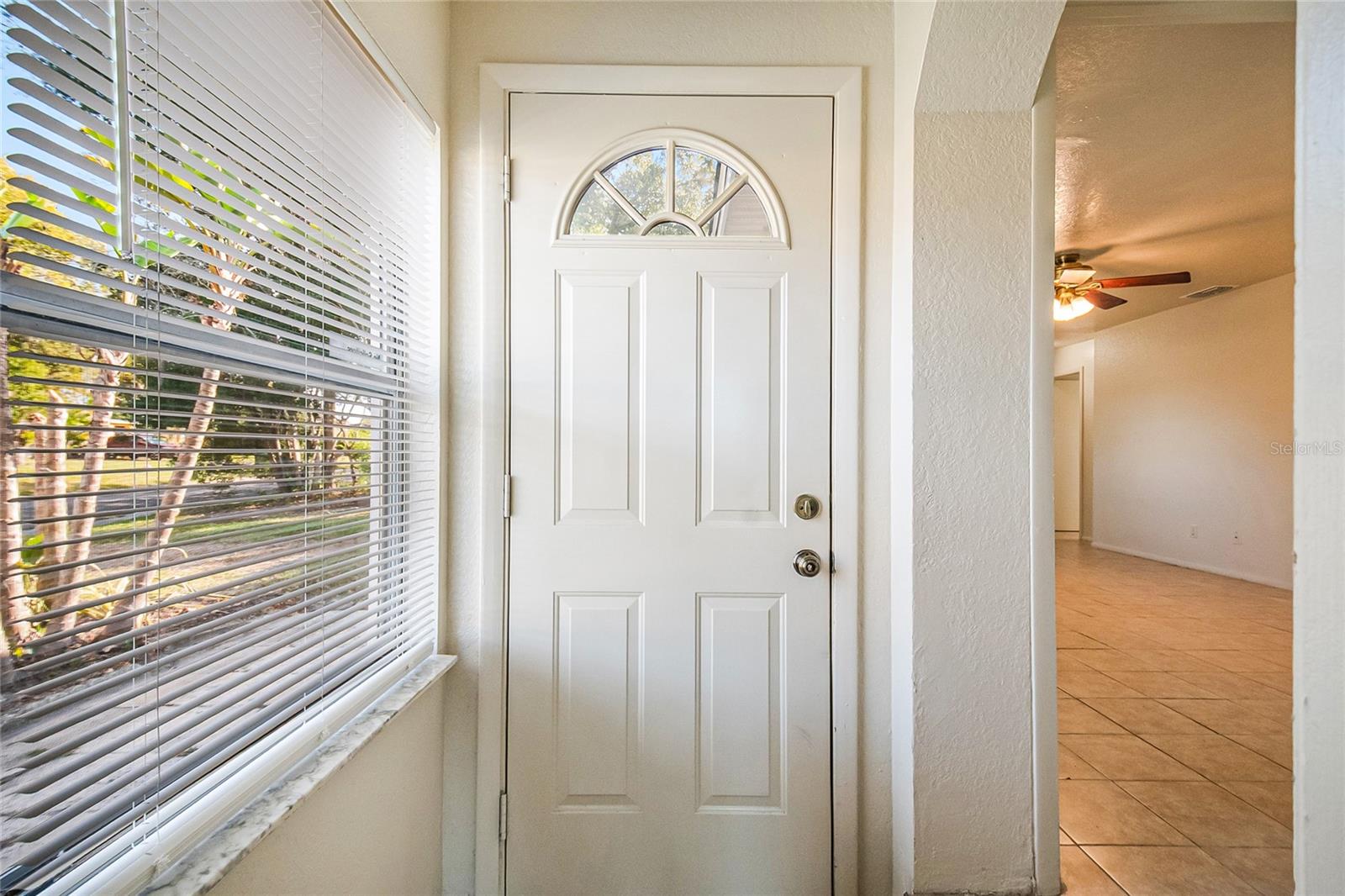 Image 5 of 31 For 2338 Juno Avenue