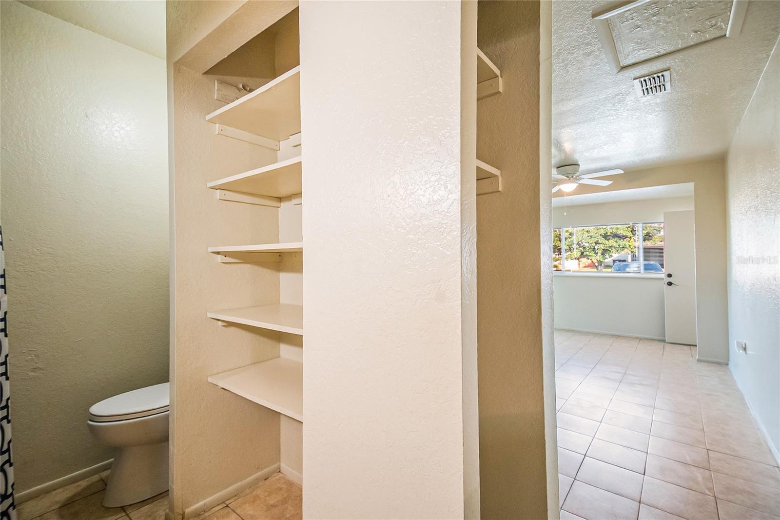 Image 8 of 31 For 2338 Juno Avenue