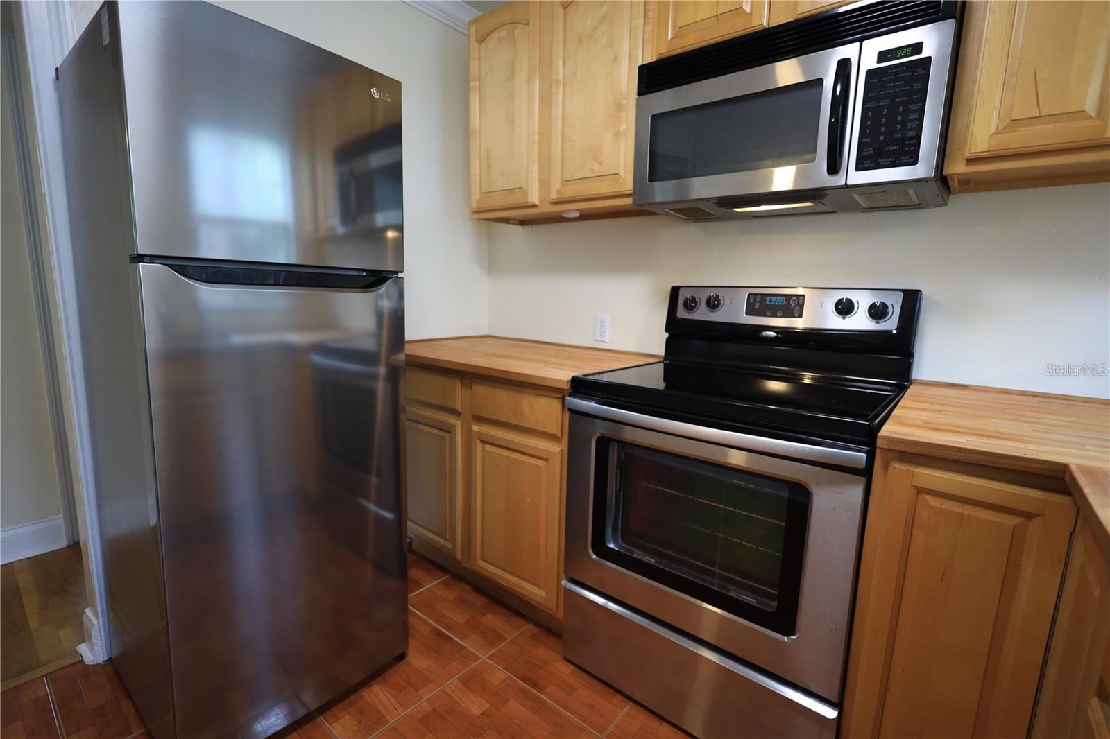 Image 7 of 11 For 600 Cathcart Avenue