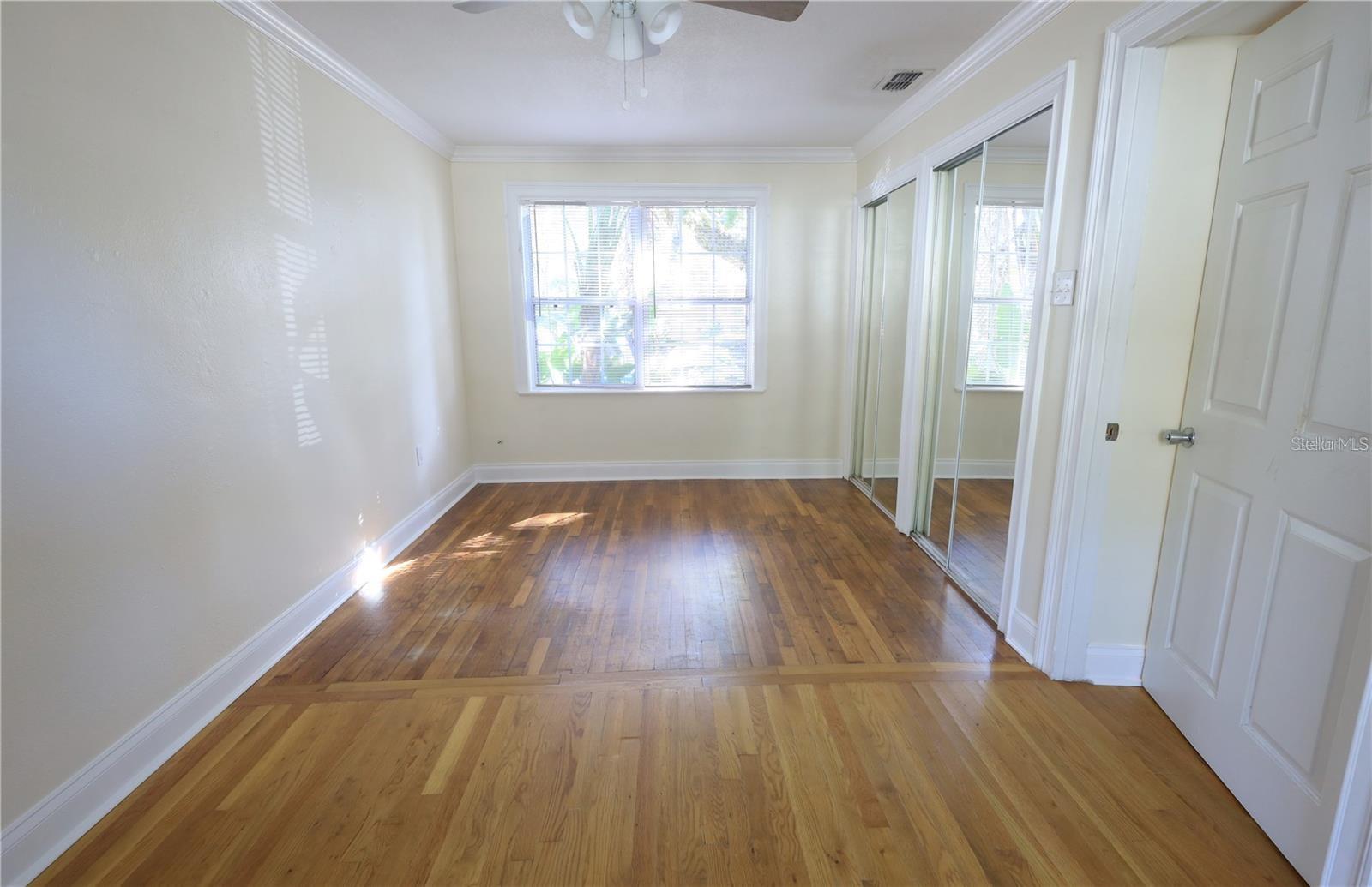 Image 8 of 11 For 600 Cathcart Avenue