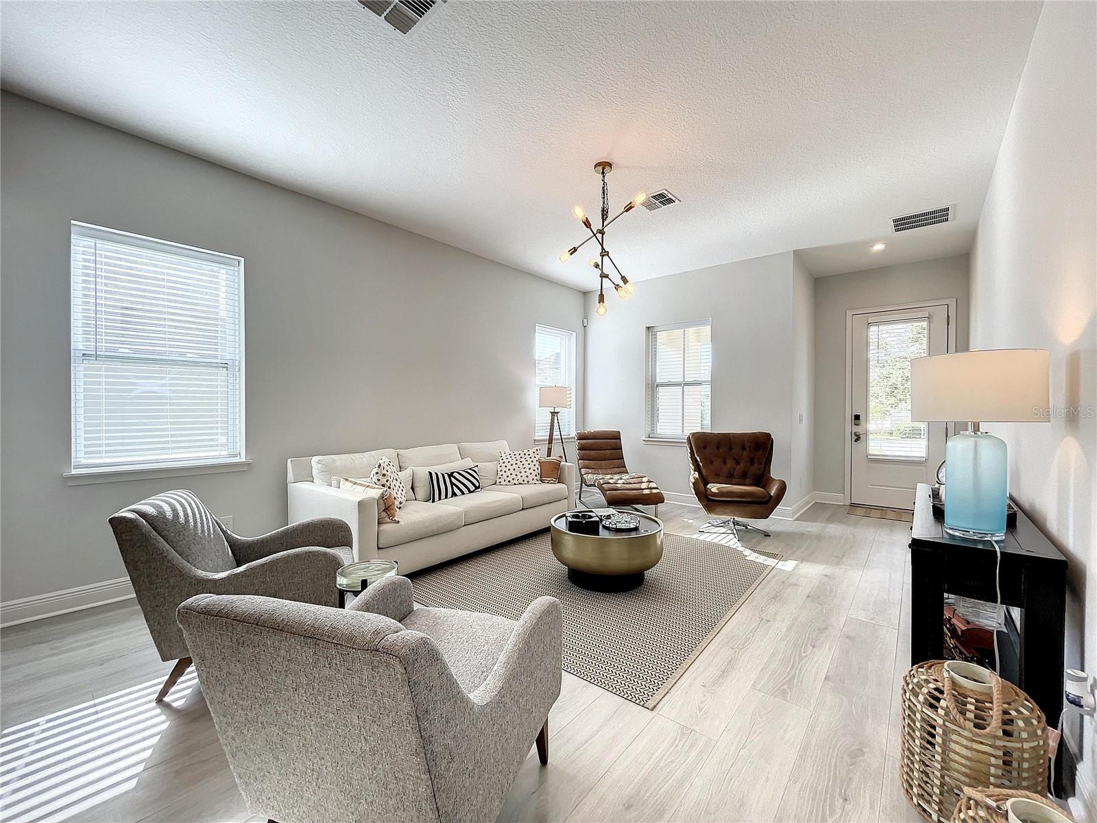 Image 7 of 44 For 9062 Sperry Street