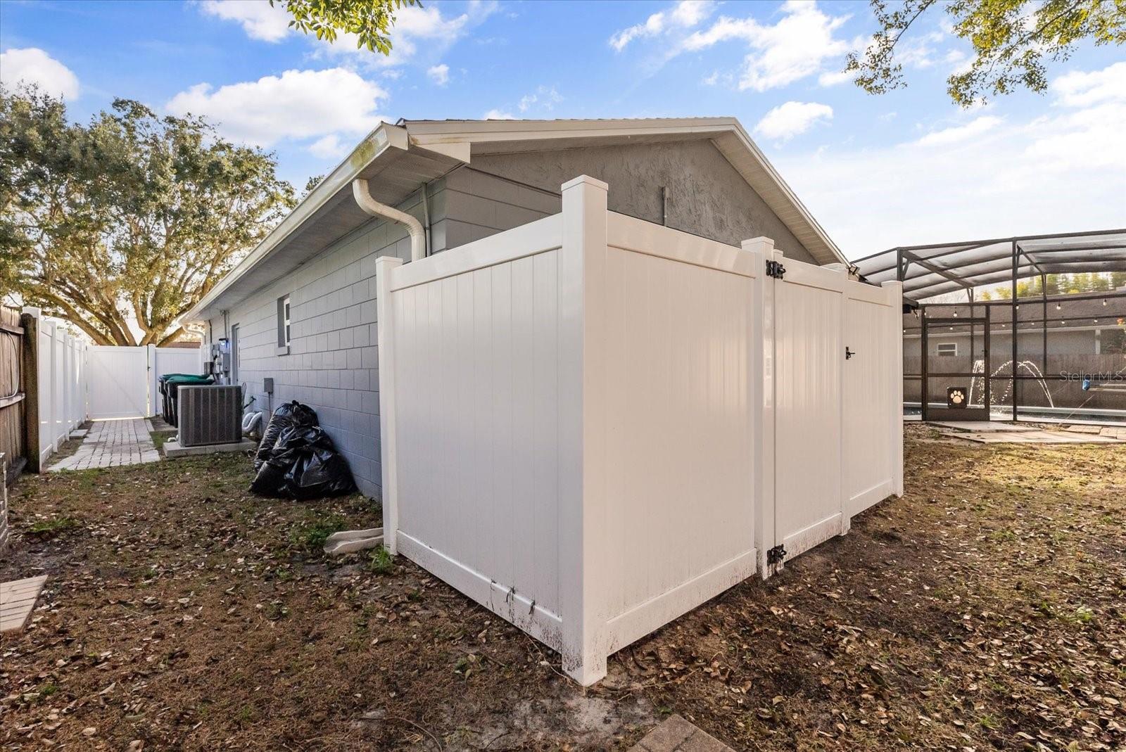 Image 25 of 31 For 9729 Heatherwood Court