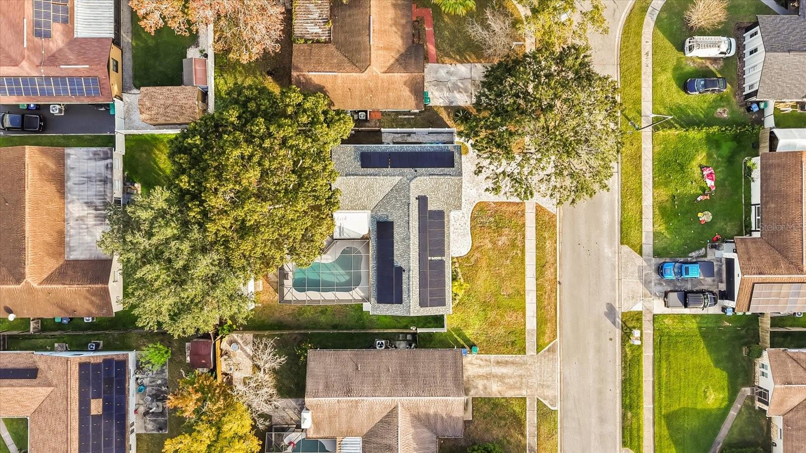 Image 29 of 31 For 9729 Heatherwood Court