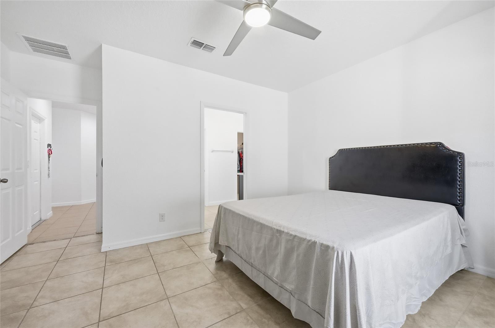 Image 23 of 44 For 4636 Marcos Circle