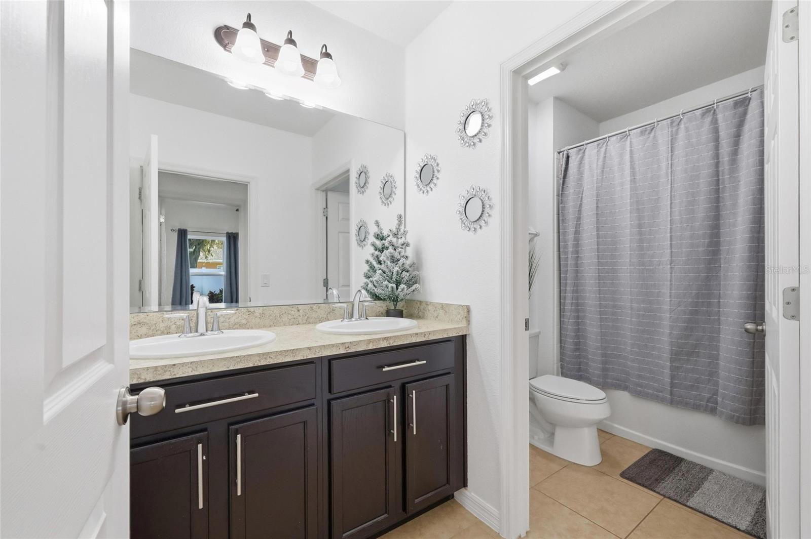 Image 31 of 44 For 4636 Marcos Circle