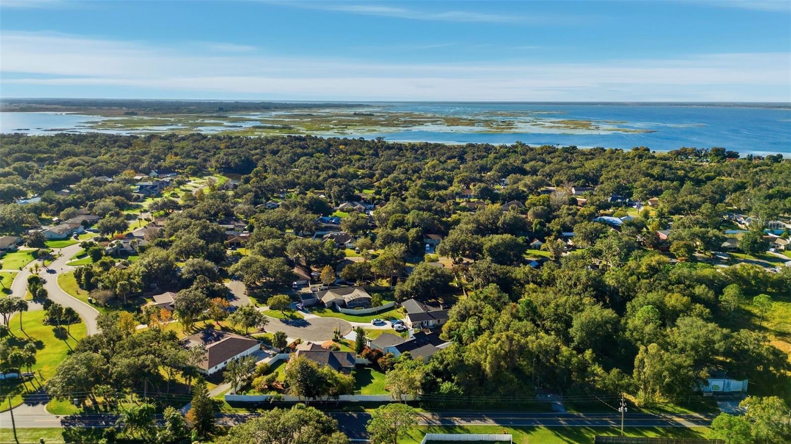 Image 35 of 38 For 1710 Woodside Court