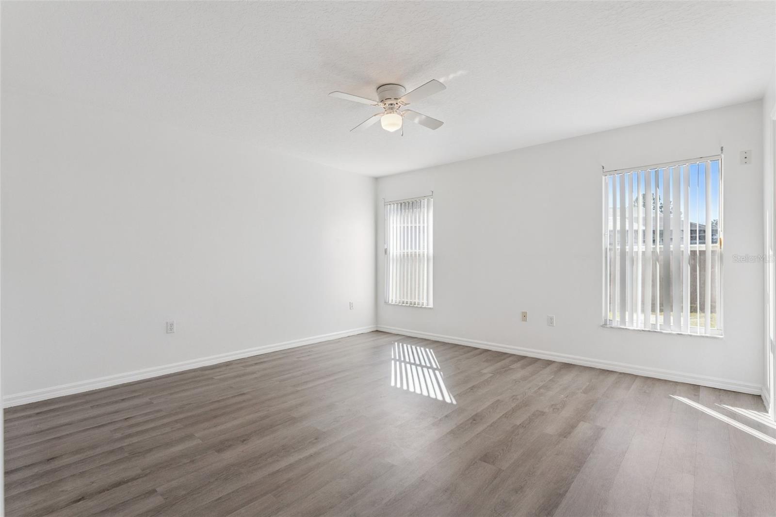 Image 11 of 36 For 127 Westport Lane