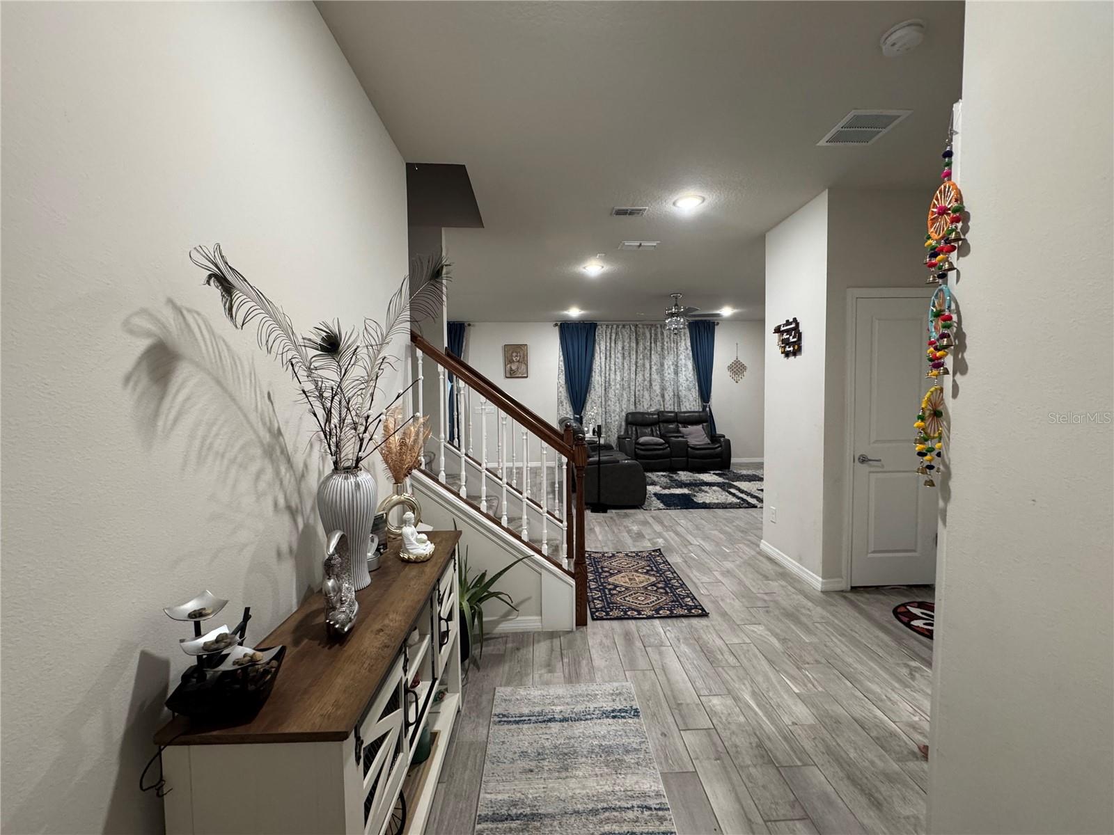 Image 3 of 35 For 4028 Diamond Dew Lane