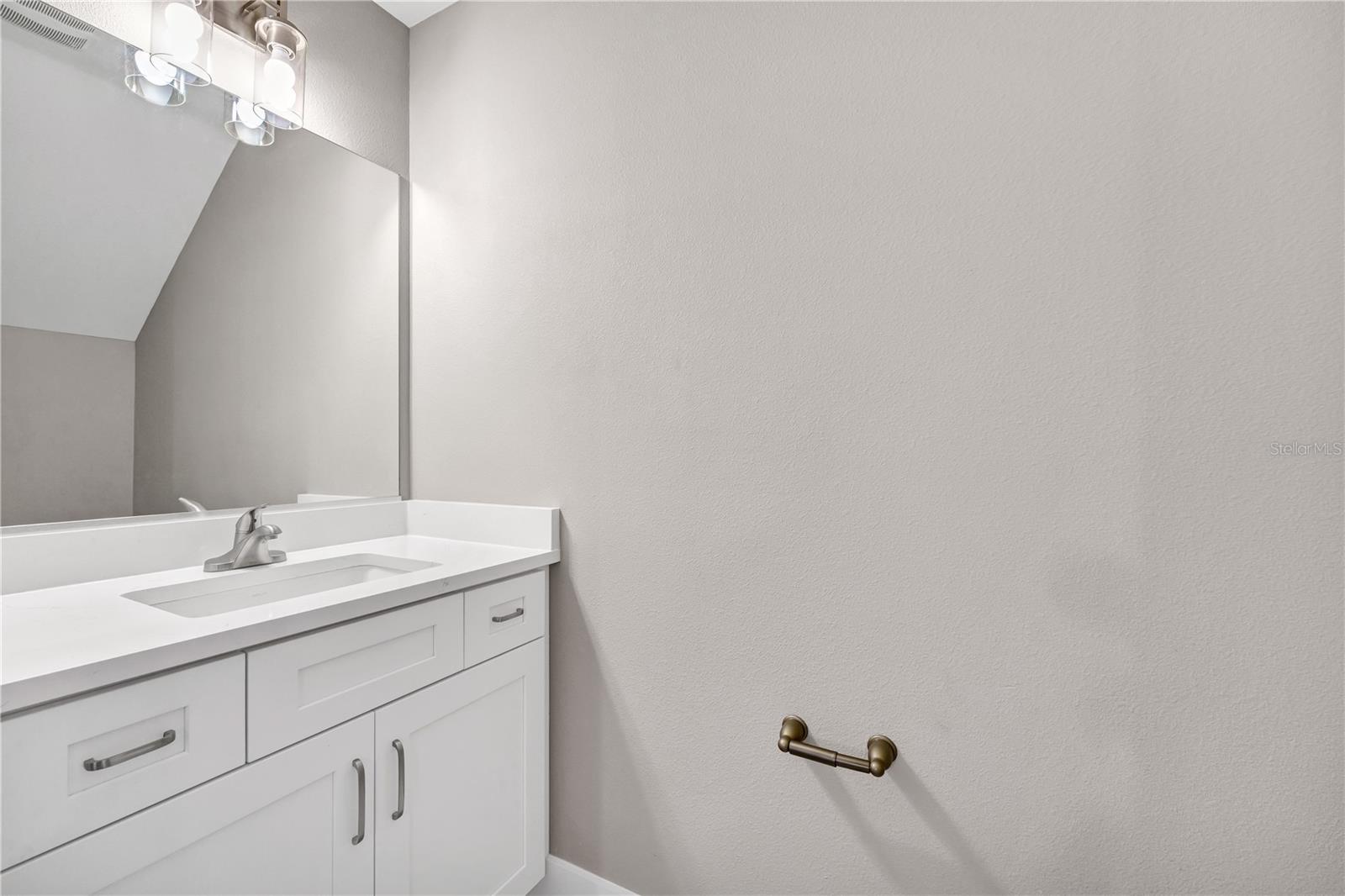 Image 21 of 37 For 37 15th Terrace