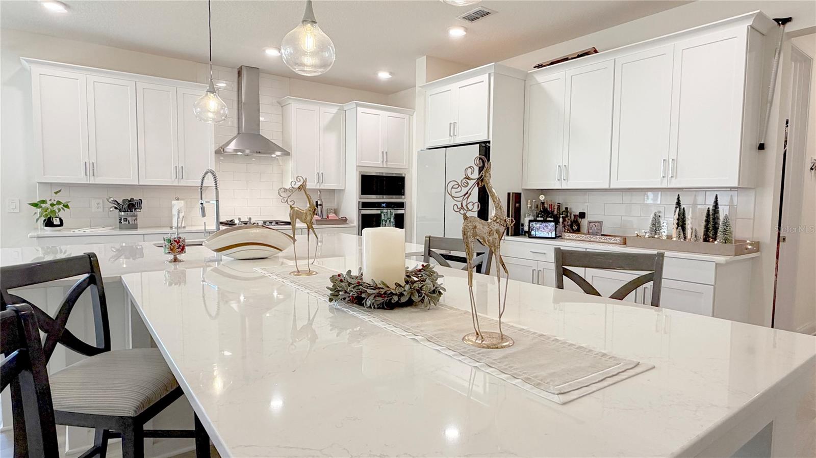 Image 19 of 56 For 727 Annabell Ridge Road