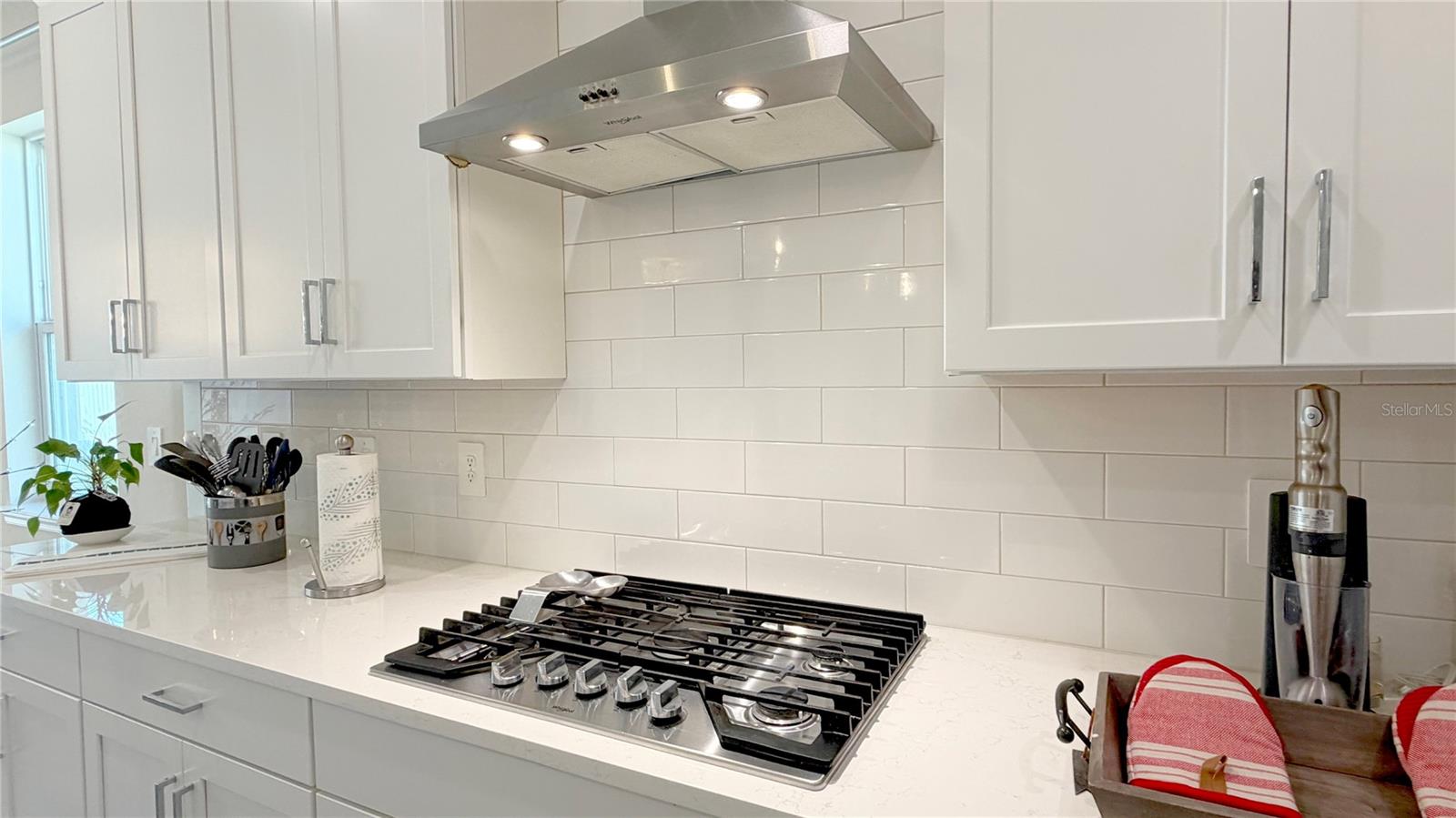 Image 23 of 56 For 727 Annabell Ridge Road